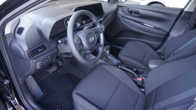 HYUNDAI i20 1.0 T-GDi Amplia DCT-image-8