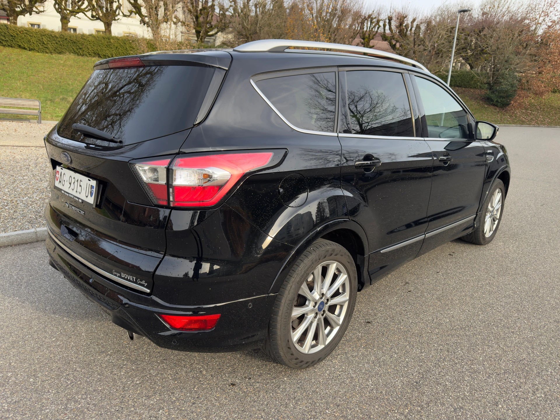 FORD Kuga 2.0 TDCi Vignale 4WD PowerShift-image-7