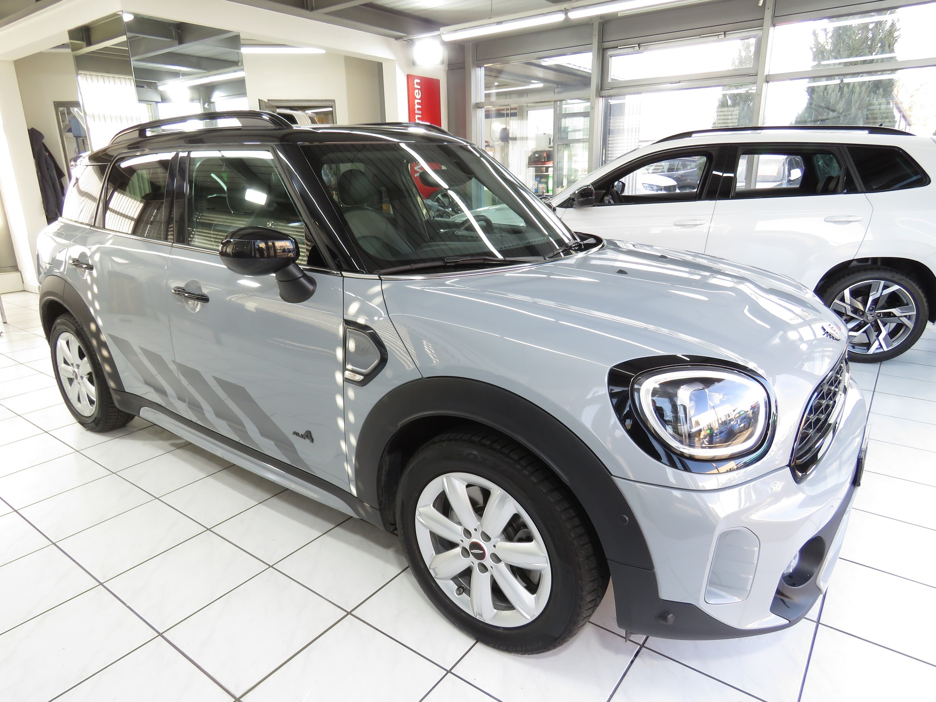 MINI Countryman Cooper S Untamed Edition ALL4 Steptronic (Automat)-image-2