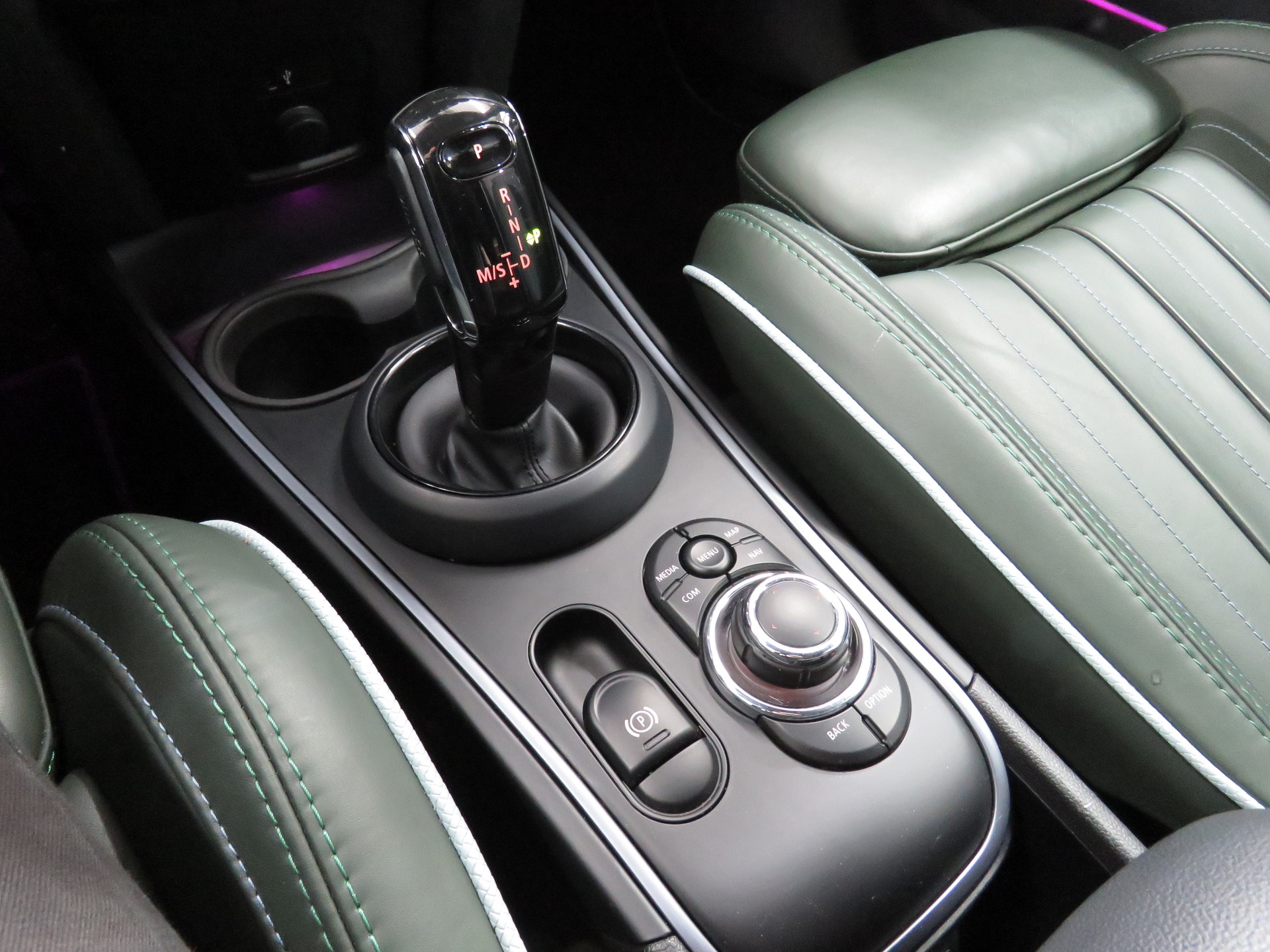 MINI Countryman Cooper S Untamed Edition ALL4 Steptronic (Automat)-image-17