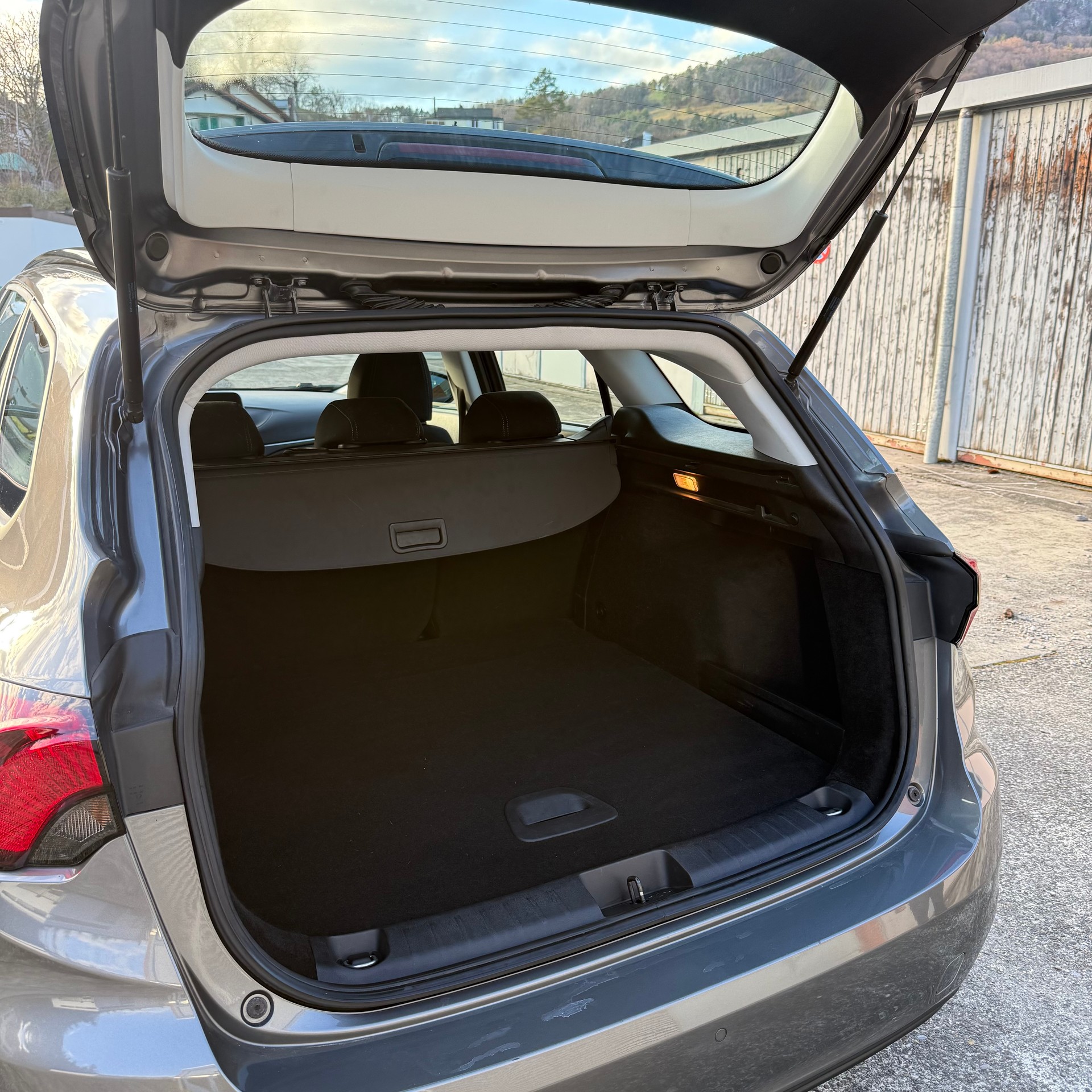 FIAT Tipo 1.6MJ Station Wagon Mirror DCT-image-9
