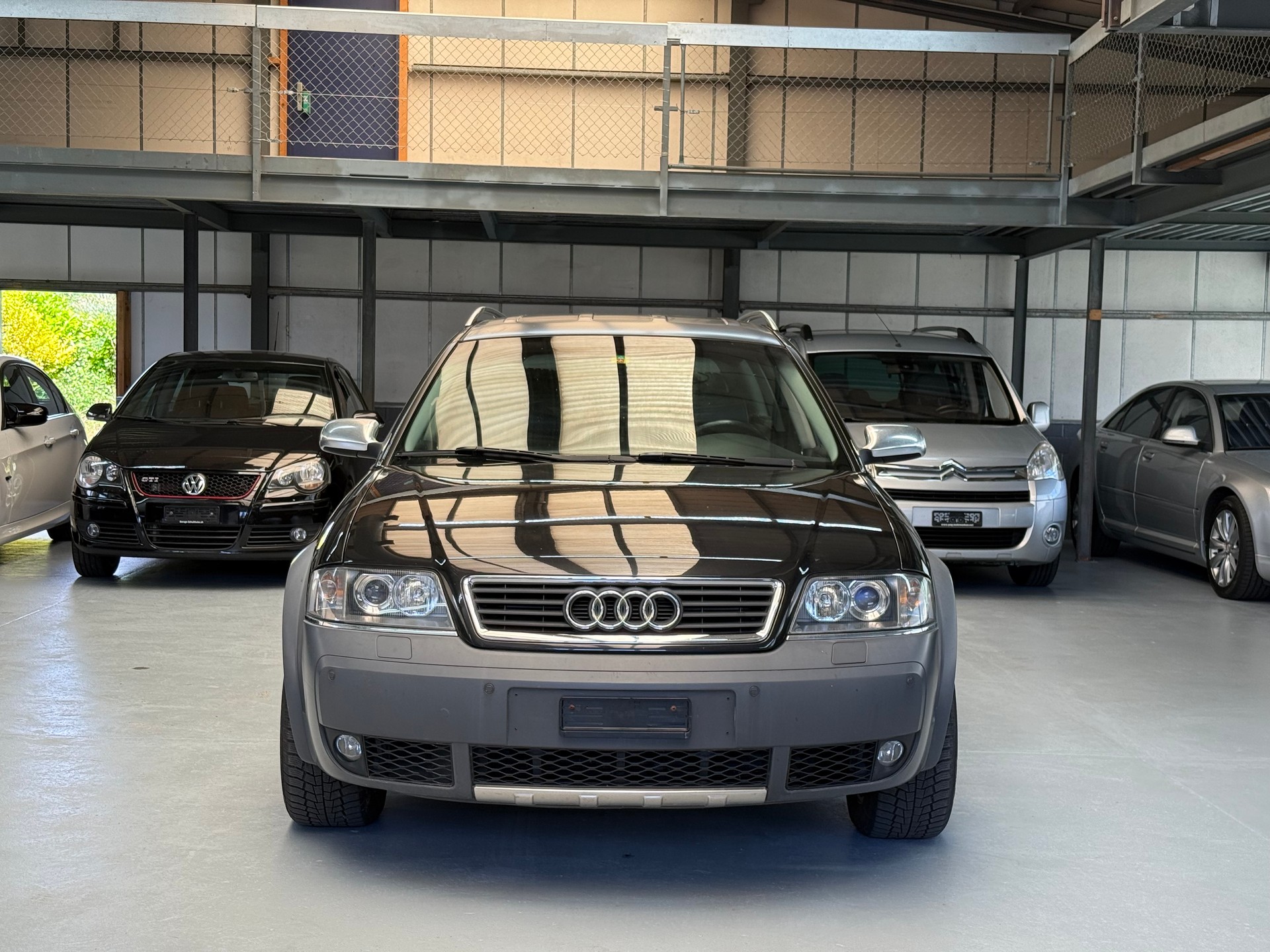 AUDI A6 allroad 2.5TDI quattro Handschalter!-image-1