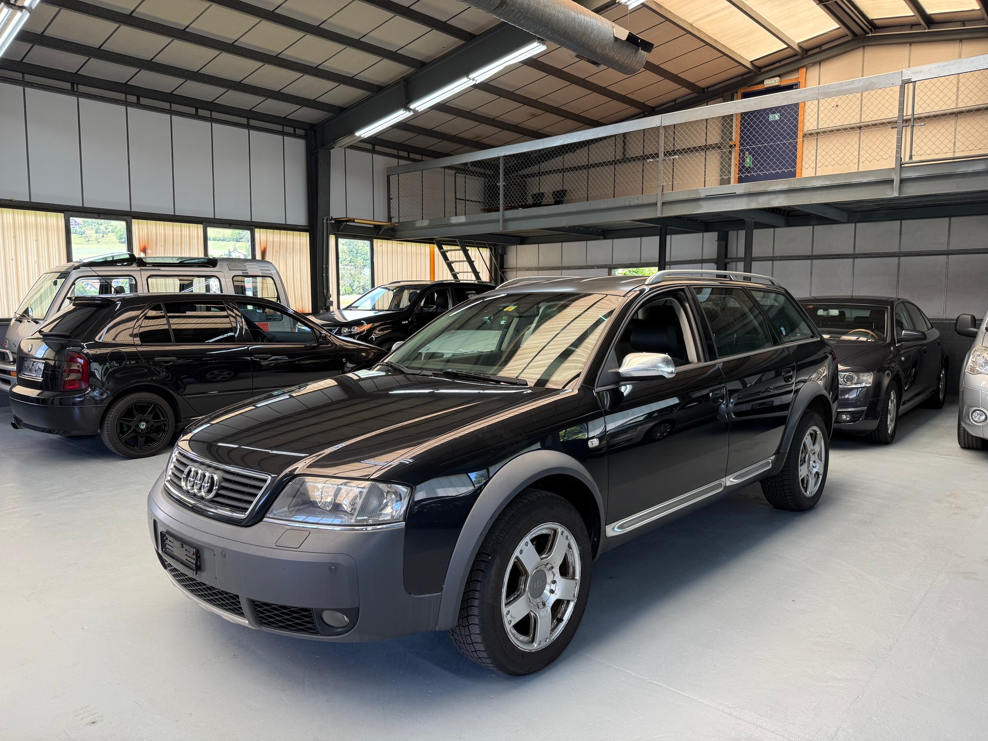 AUDI A6 allroad 2.5TDI quattro Handschalter!-image-6