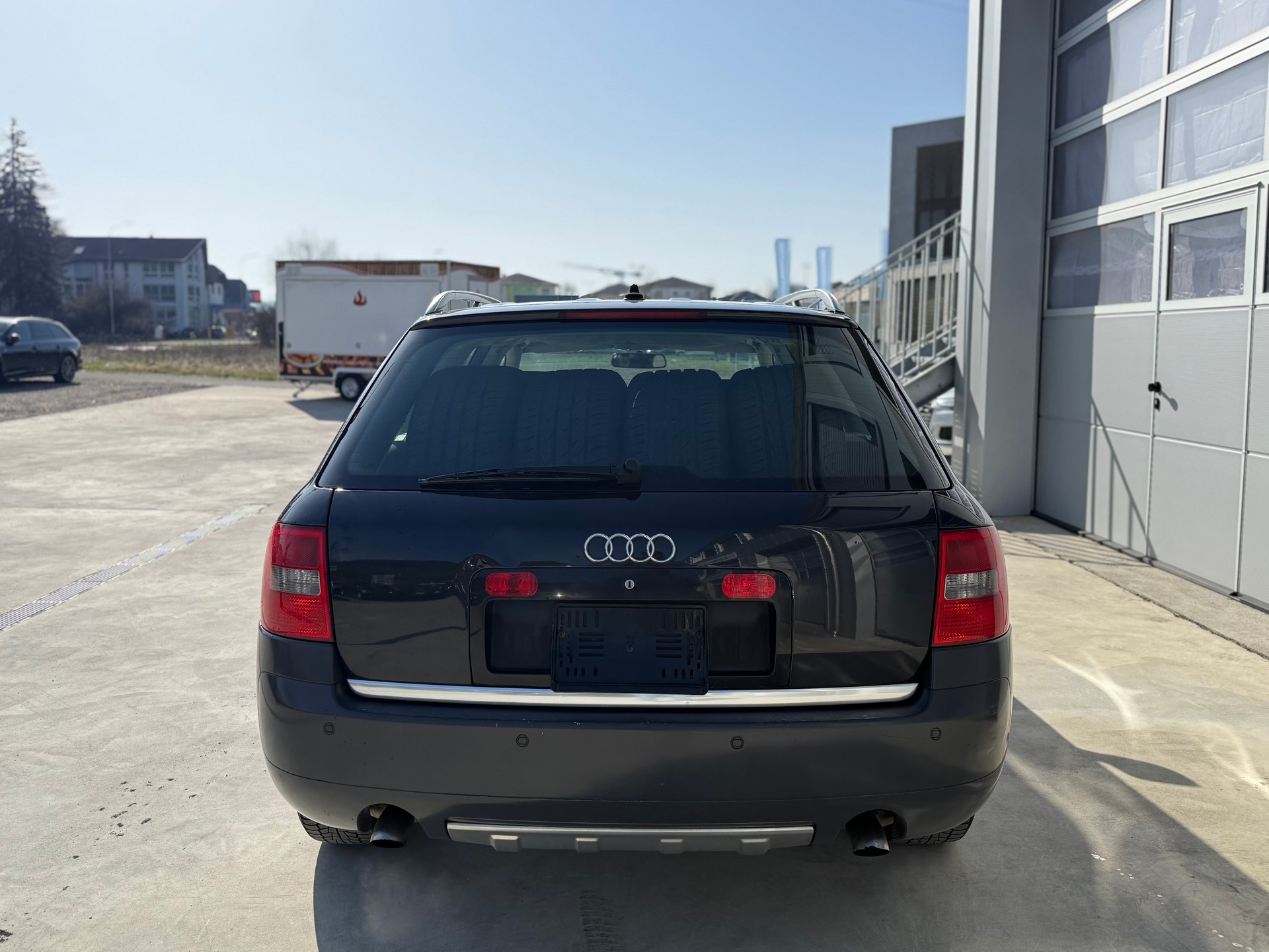 AUDI A6 allroad 2.5TDI quattro Handschalter!-image-2