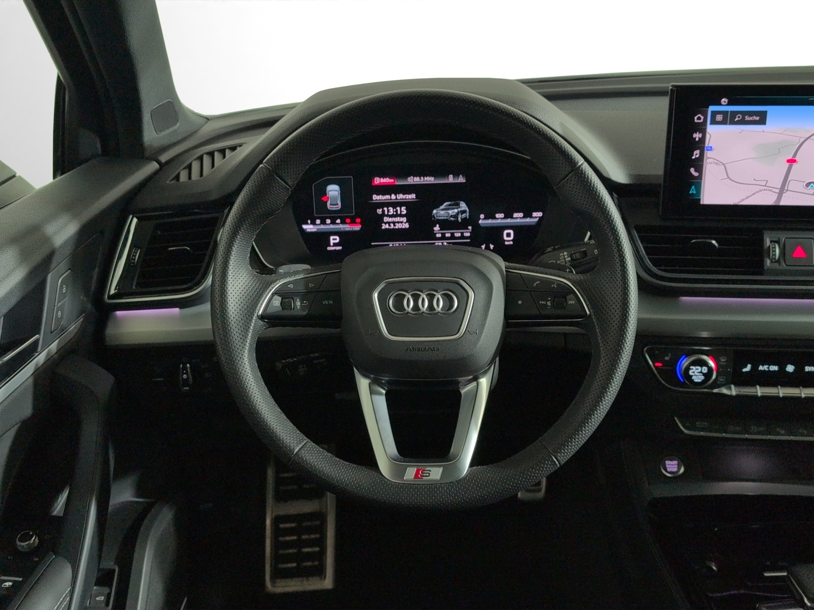 AUDI Q5 40 TDI Black Edition quattro S-tronic-image-10
