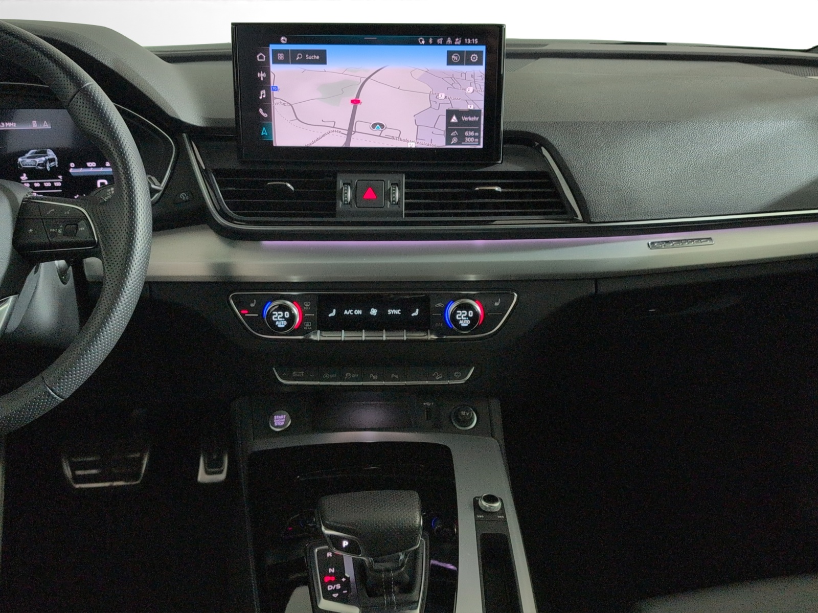 AUDI Q5 40 TDI Black Edition quattro S-tronic-image-11