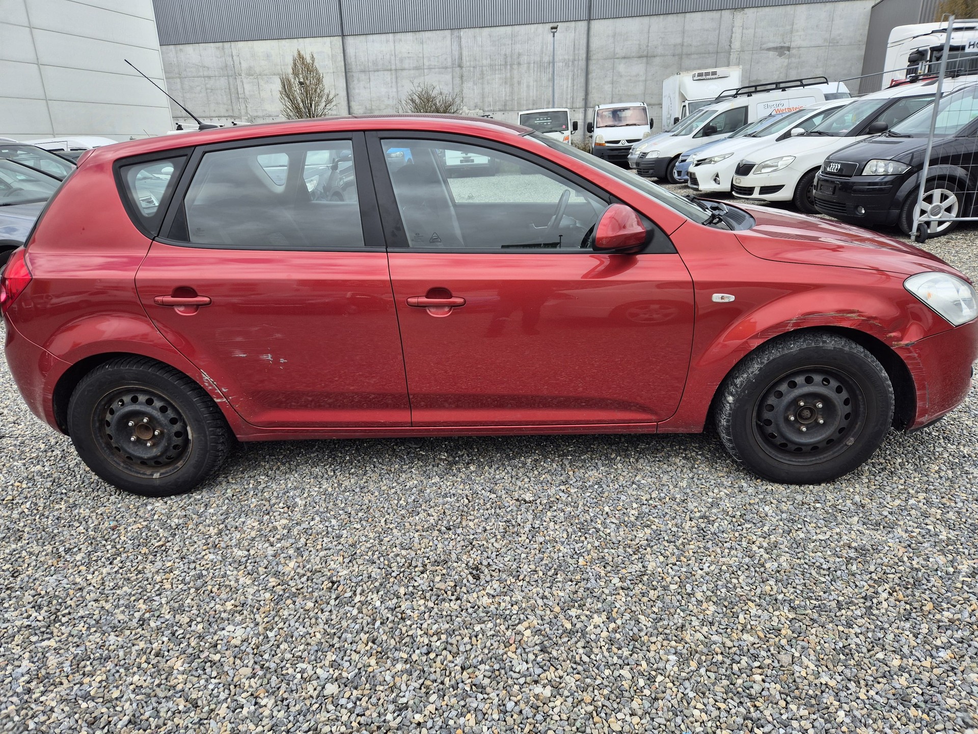 KIA Cee'd 1.6 16V Trend-image-2