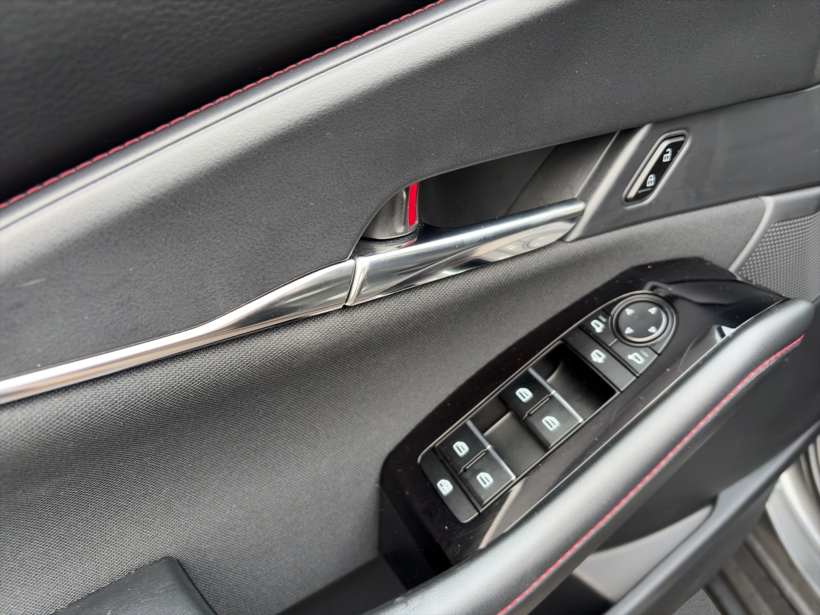 Image MAZDA CX-30 CX-30 SKYACTIV-X 186 M Hybrid Homura FWD AT