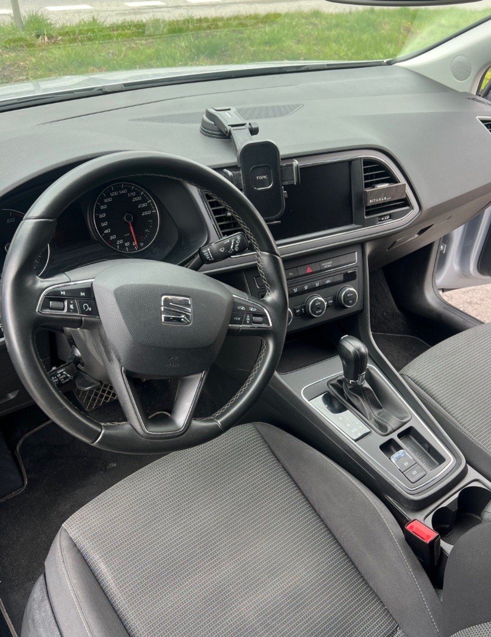 SEAT 1.4 TSI ST-image-2
