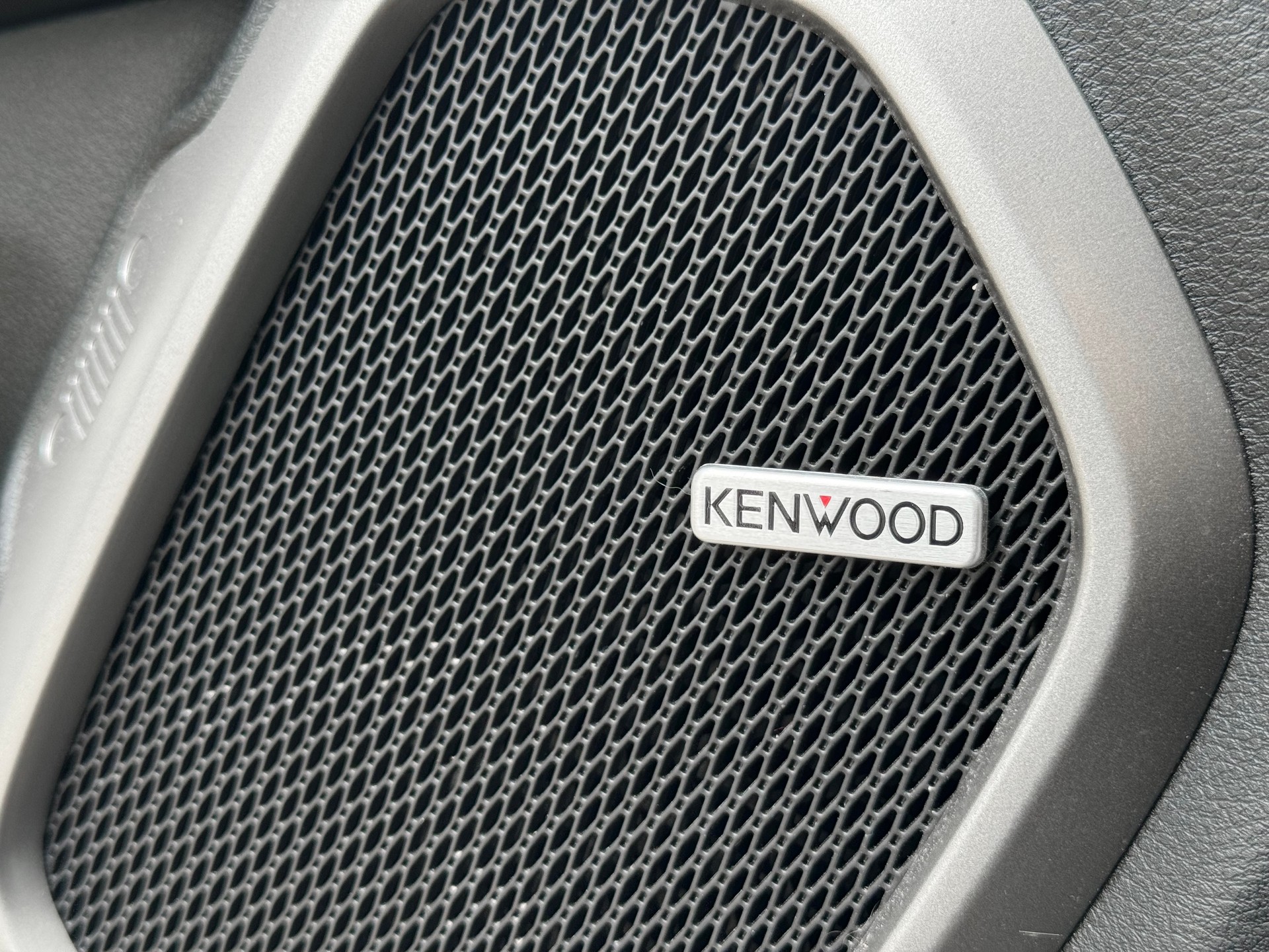 JEEP Renegade 1.3 GSE Turbo Limited-image-19