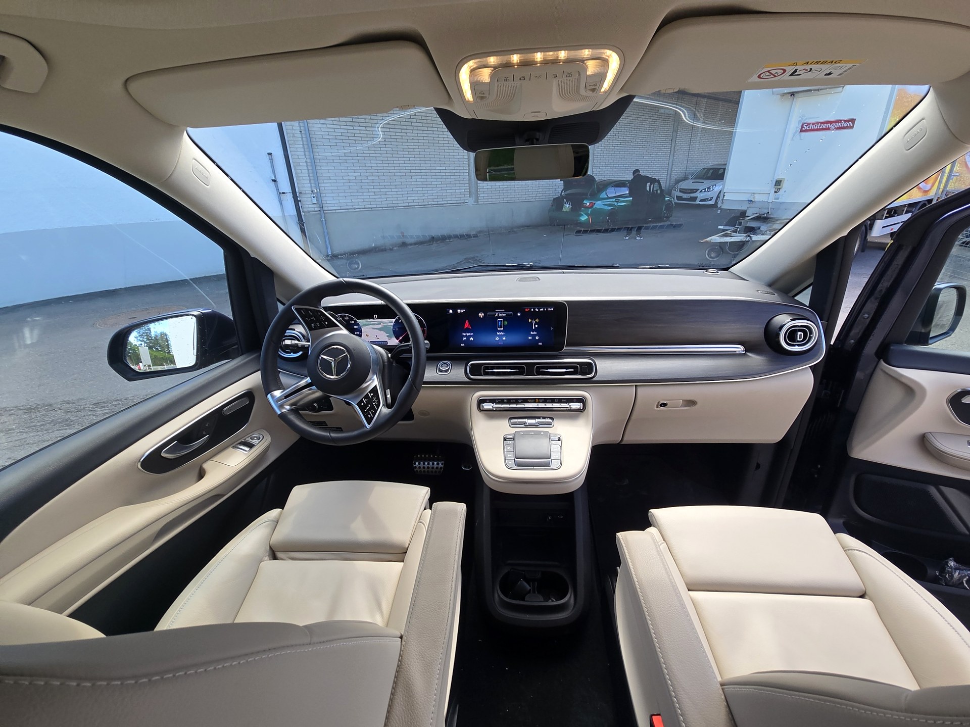 MERCEDES-BENZ Marco Polo 300 d 4M Automat-image-4