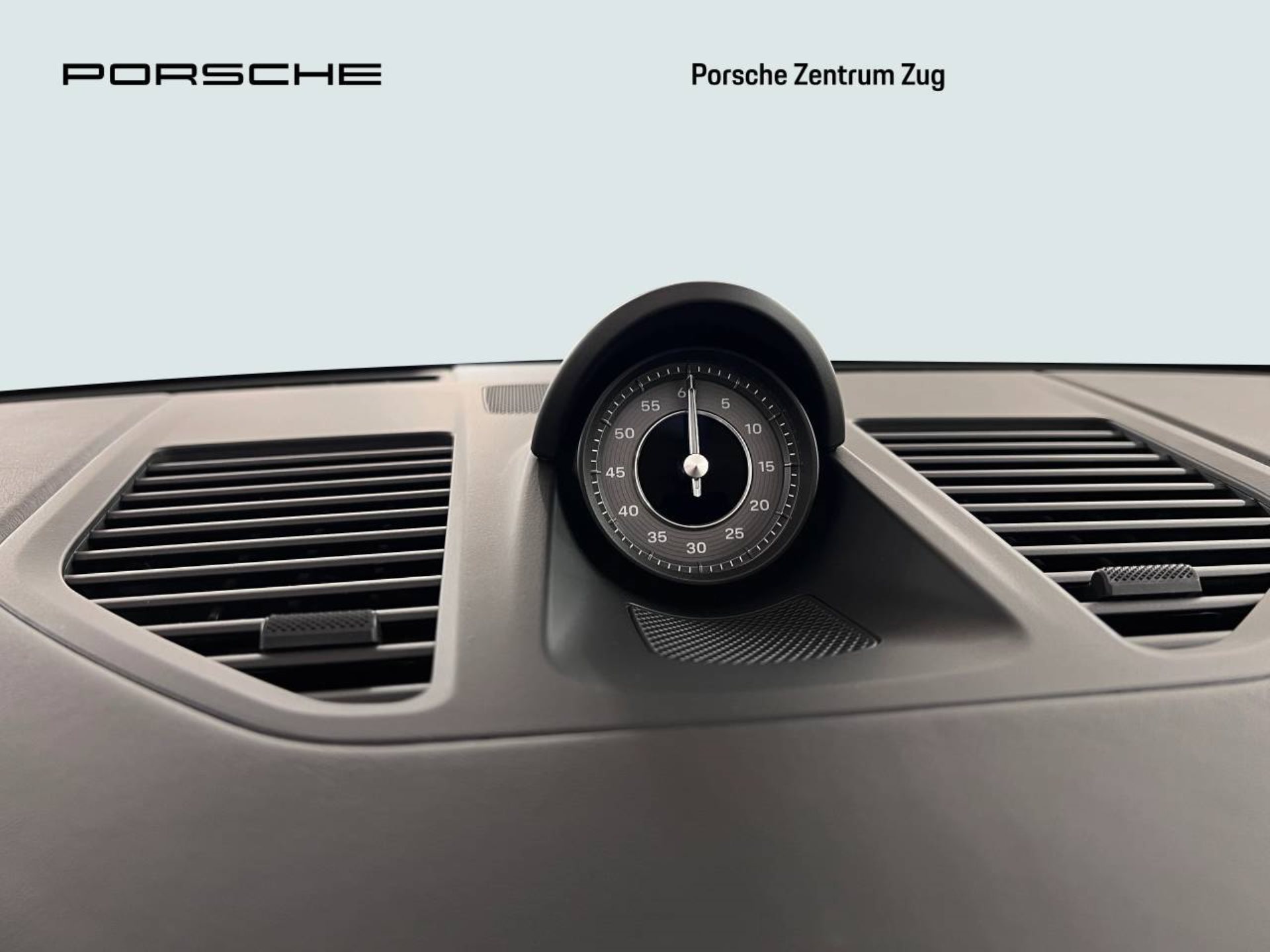 PORSCHE 911 Turbo S Cabriolet-image-27