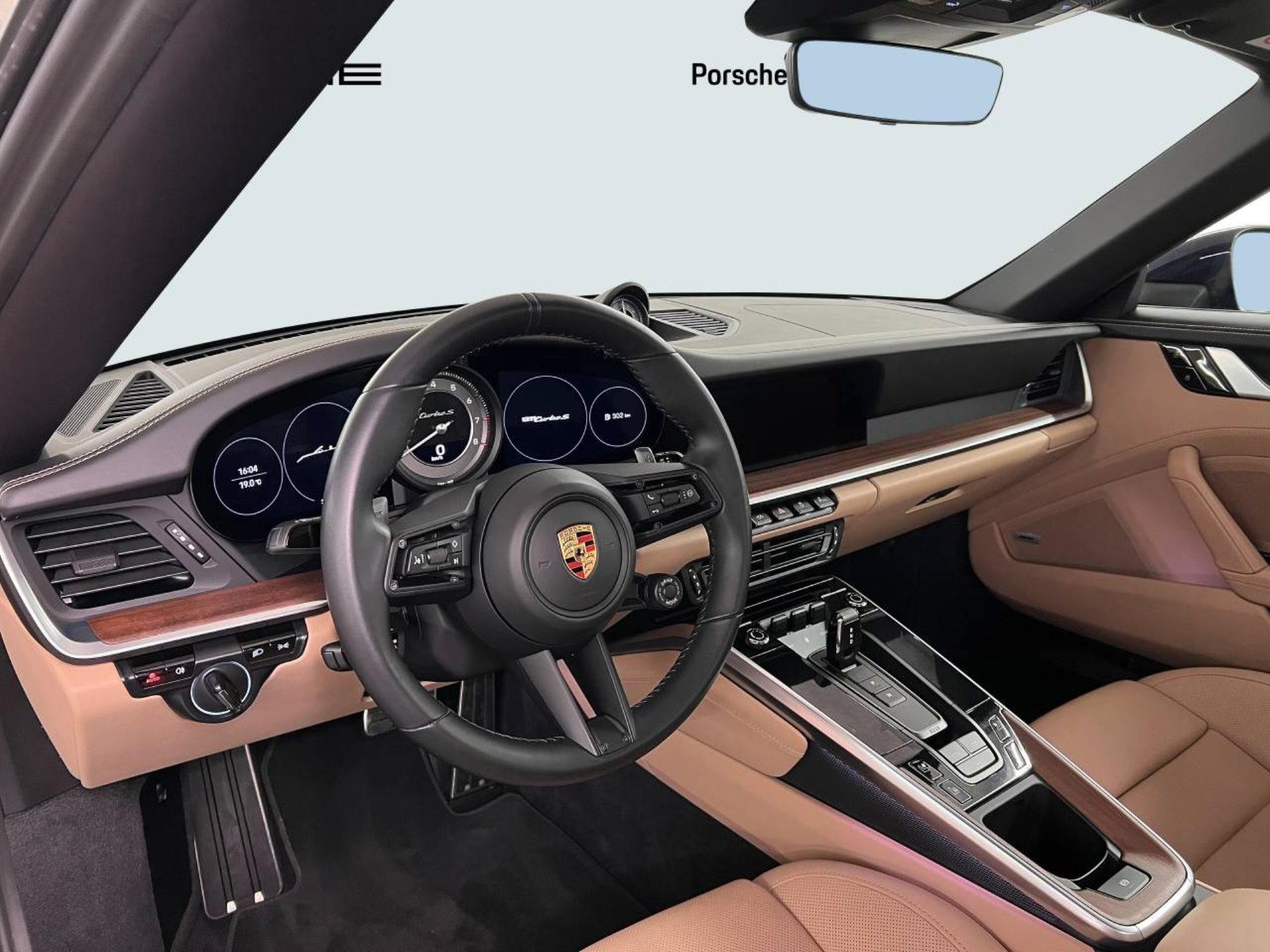 PORSCHE 911 Turbo S Cabriolet-image-3