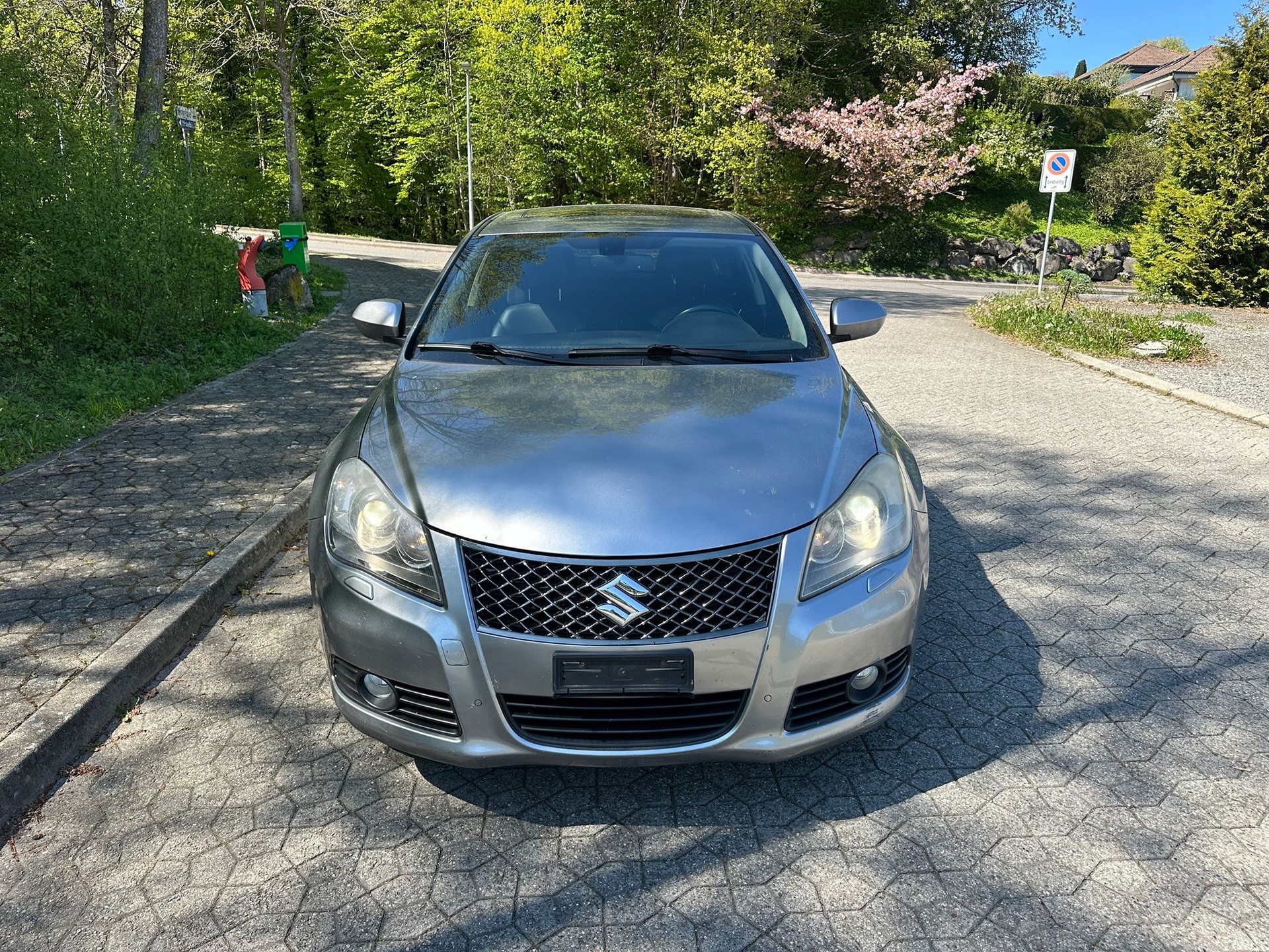 SUZUKI Kizashi 2.4 GL Top 4WD CVT