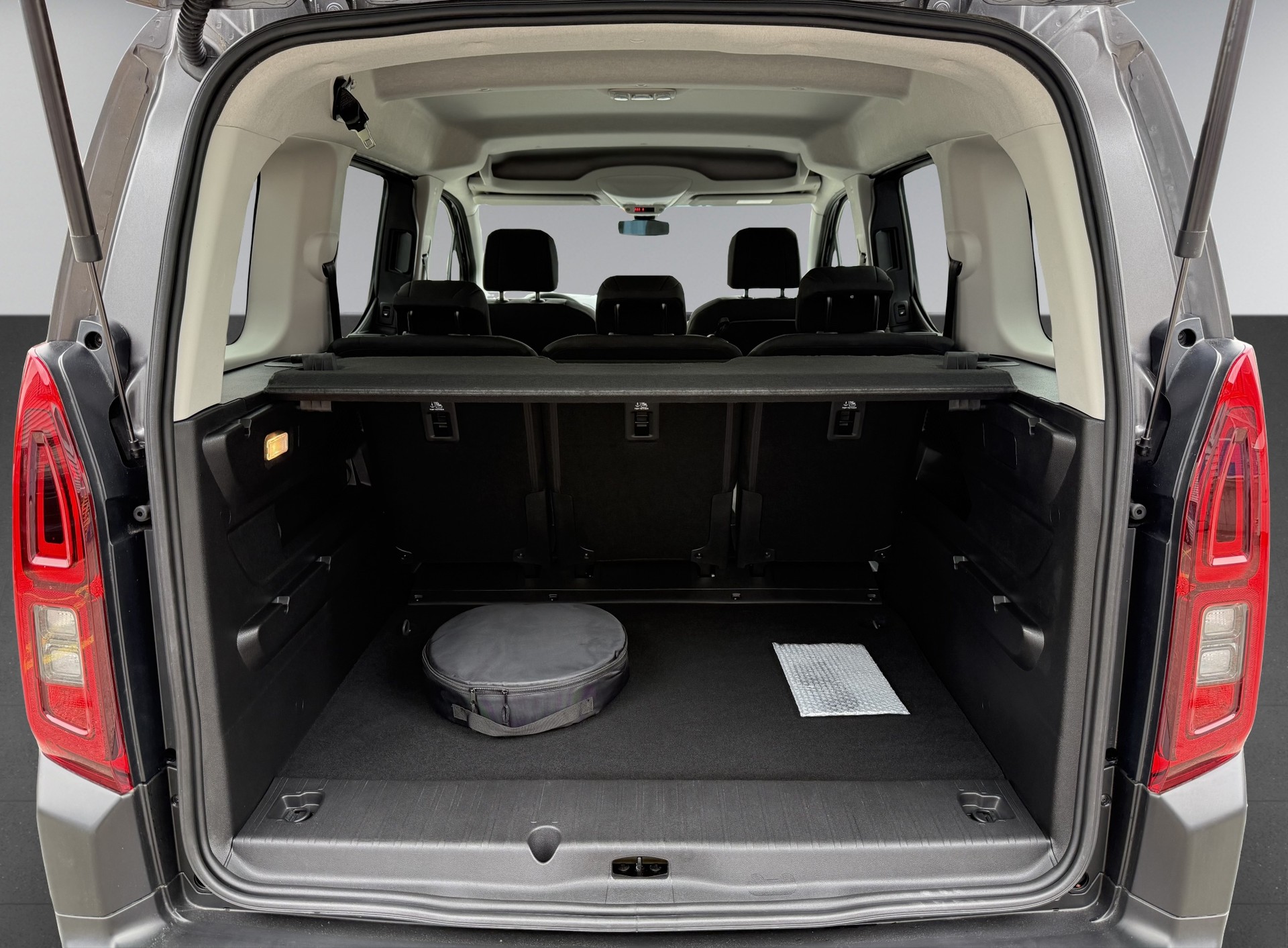 CITROEN e-Berlingo Feel-image-15