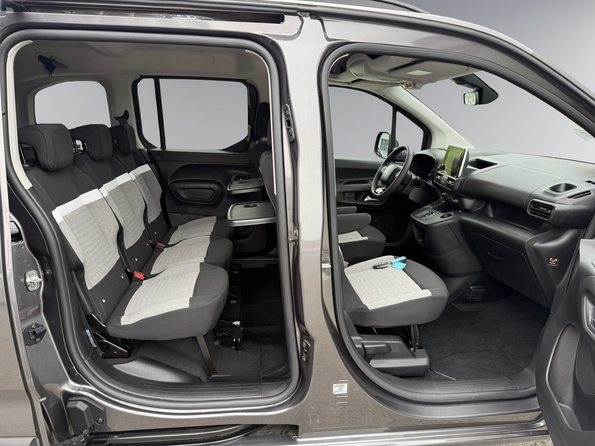 CITROEN e-Berlingo Feel-image-11