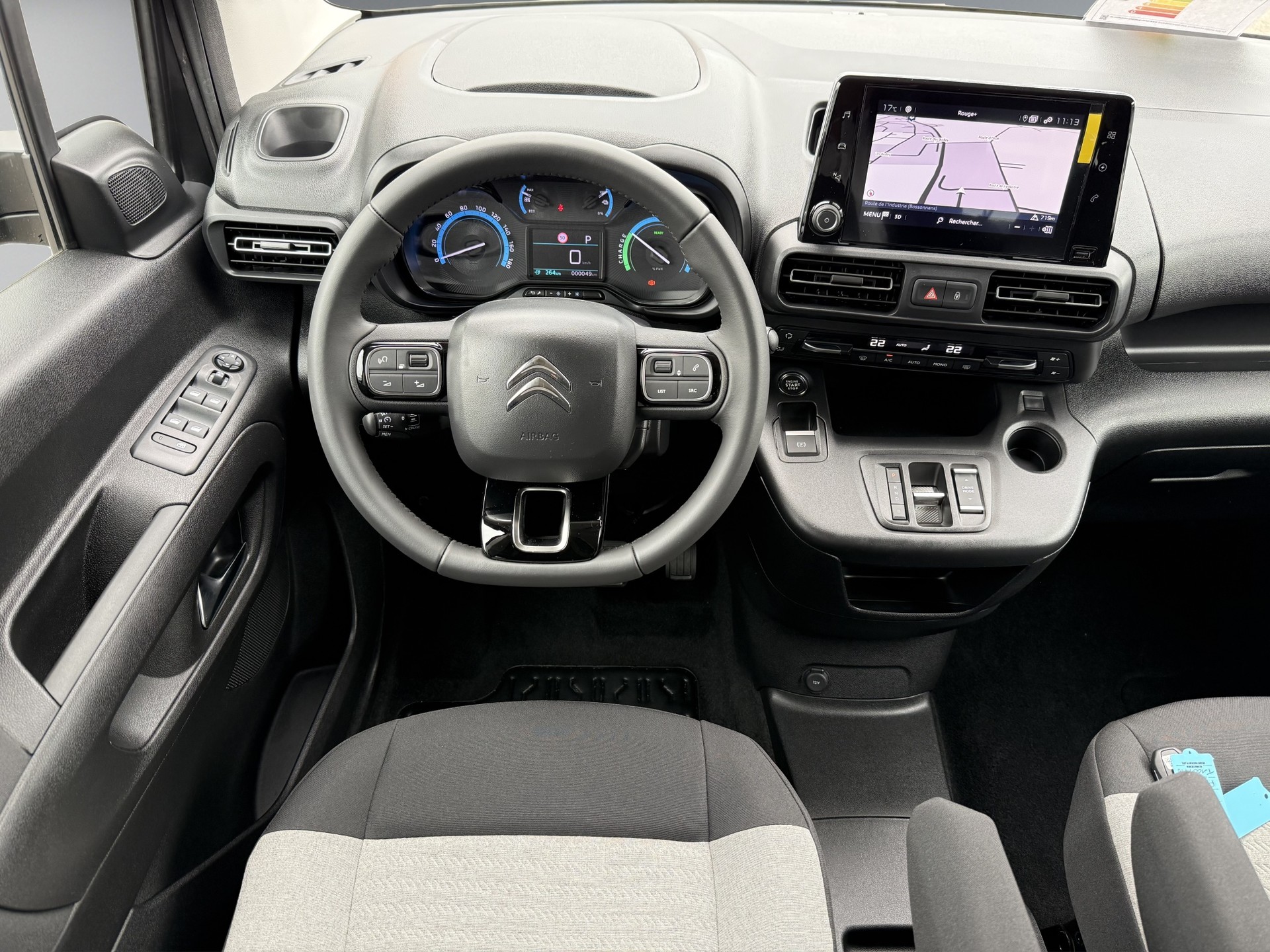 CITROEN e-Berlingo Feel-image-13
