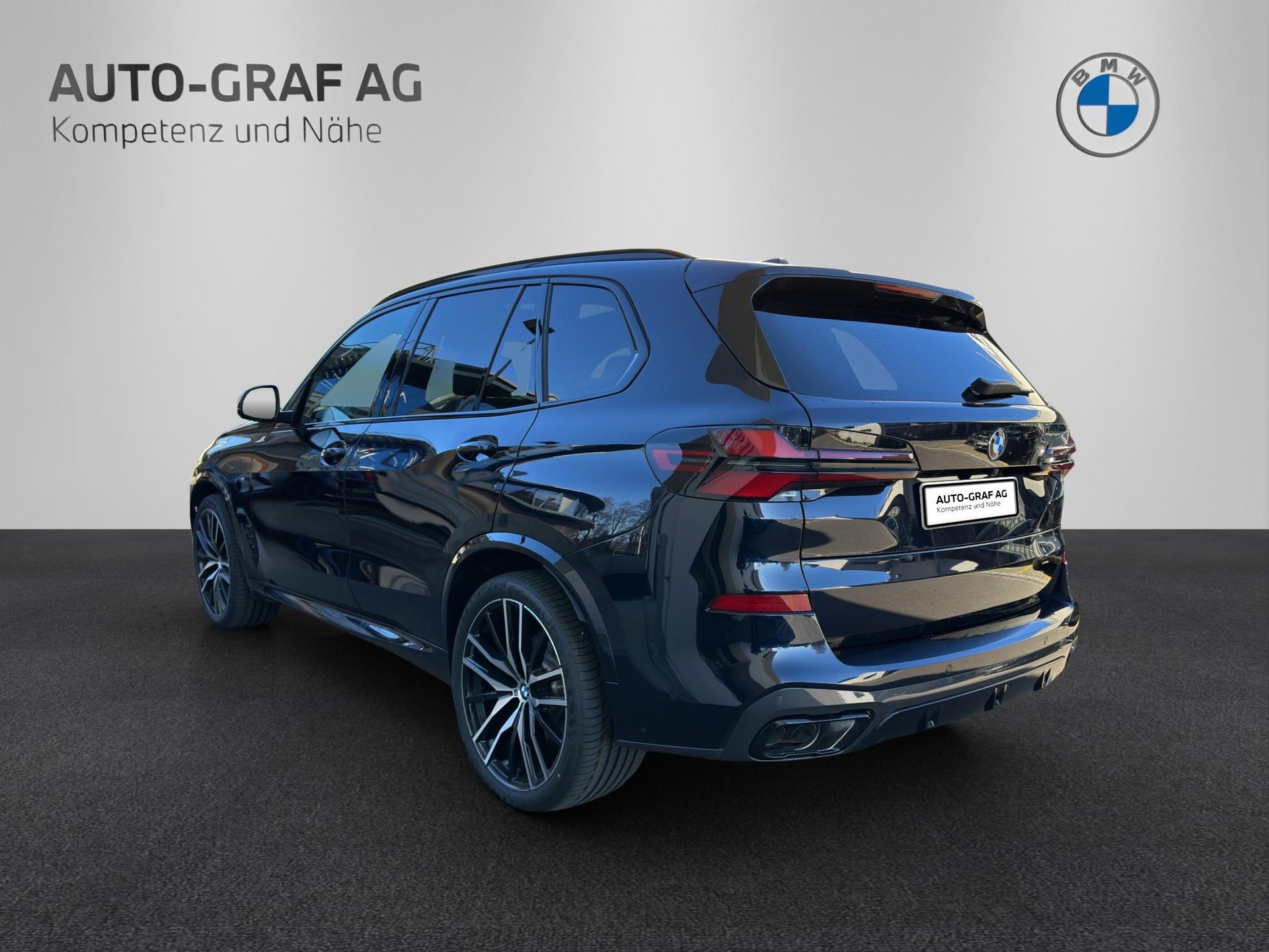 BMW X5 40i xDrive M Sport Pro-image-2