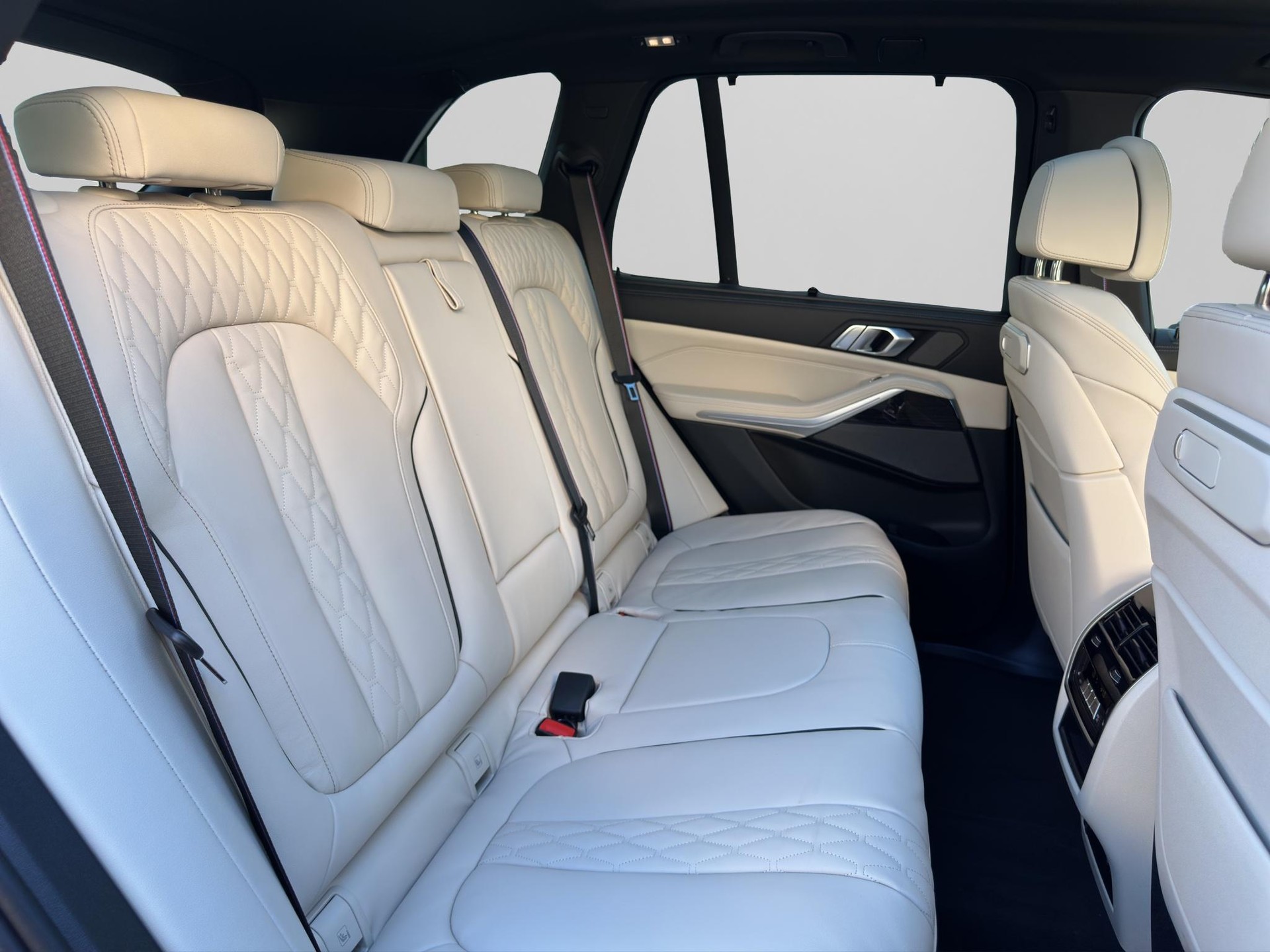 BMW X5 40i xDrive M Sport Pro-image-19