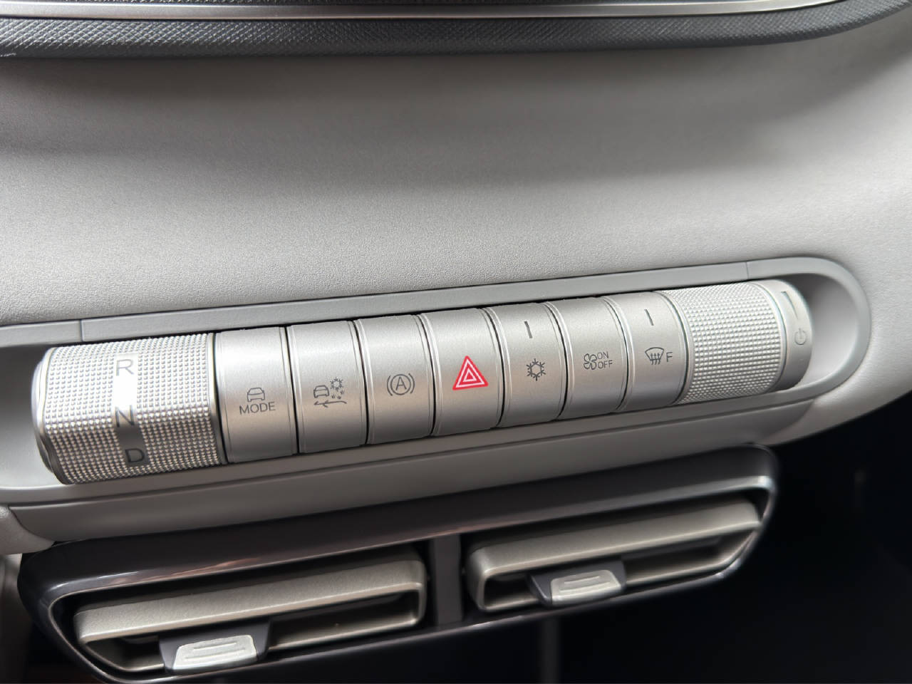 BYD Dolphin Surf Comfort-image-7
