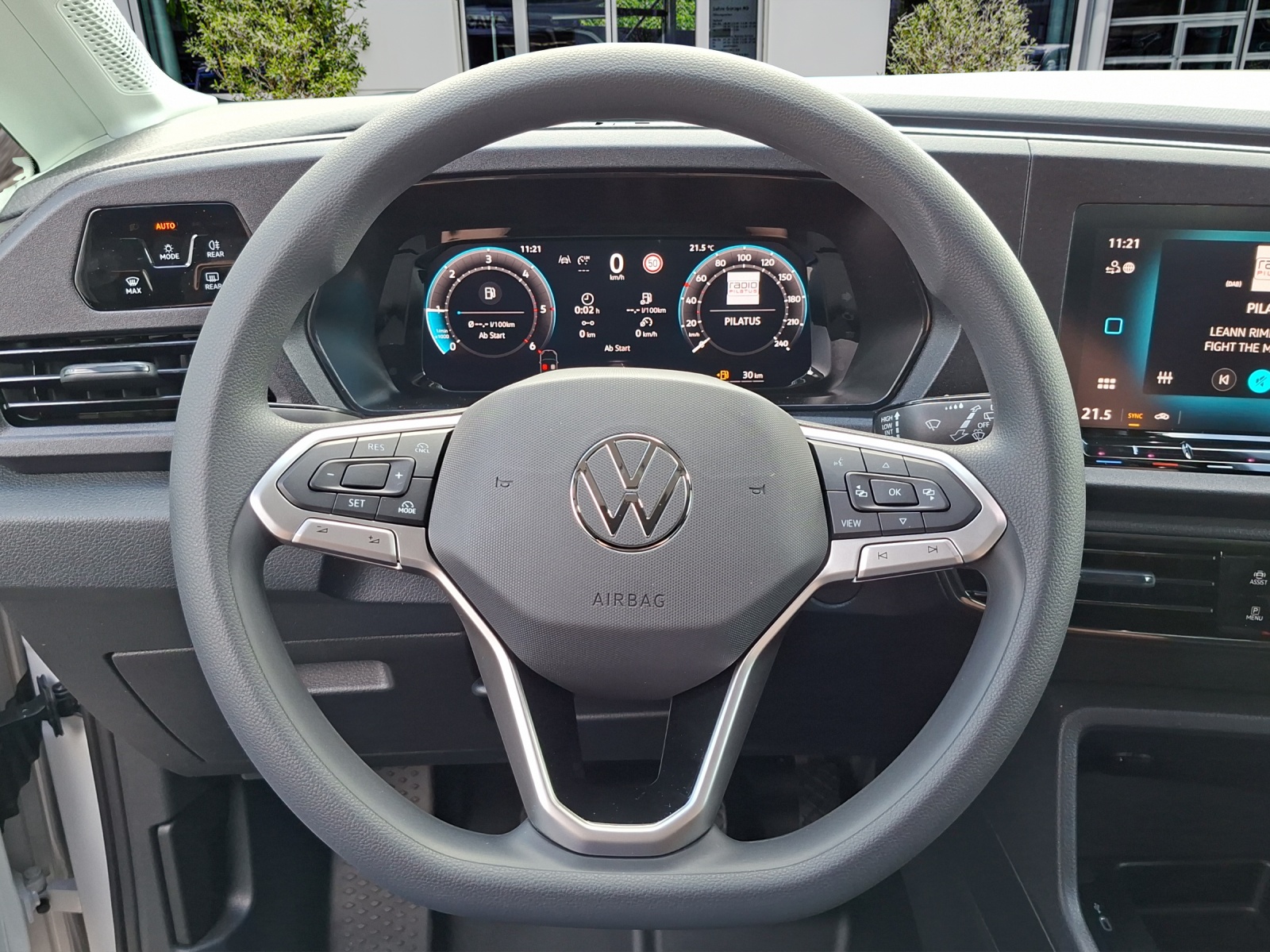 VW Caddy Cargo 2.0TDI 4Motion-image-10