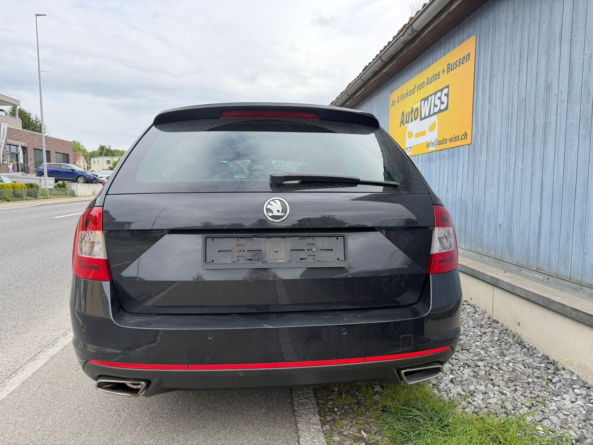 SKODA Octavia Combi 2.0 TDI RS DSG-image-6