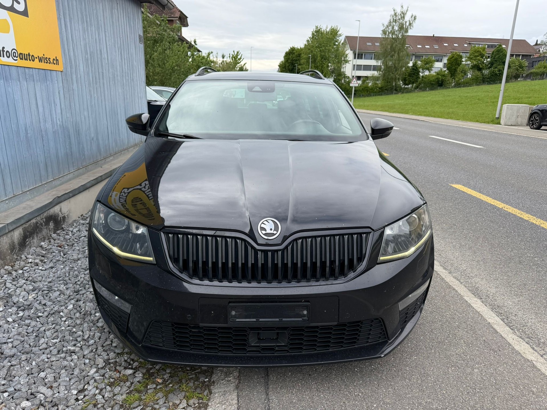 SKODA Octavia Combi 2.0 TDI RS DSG-image-1