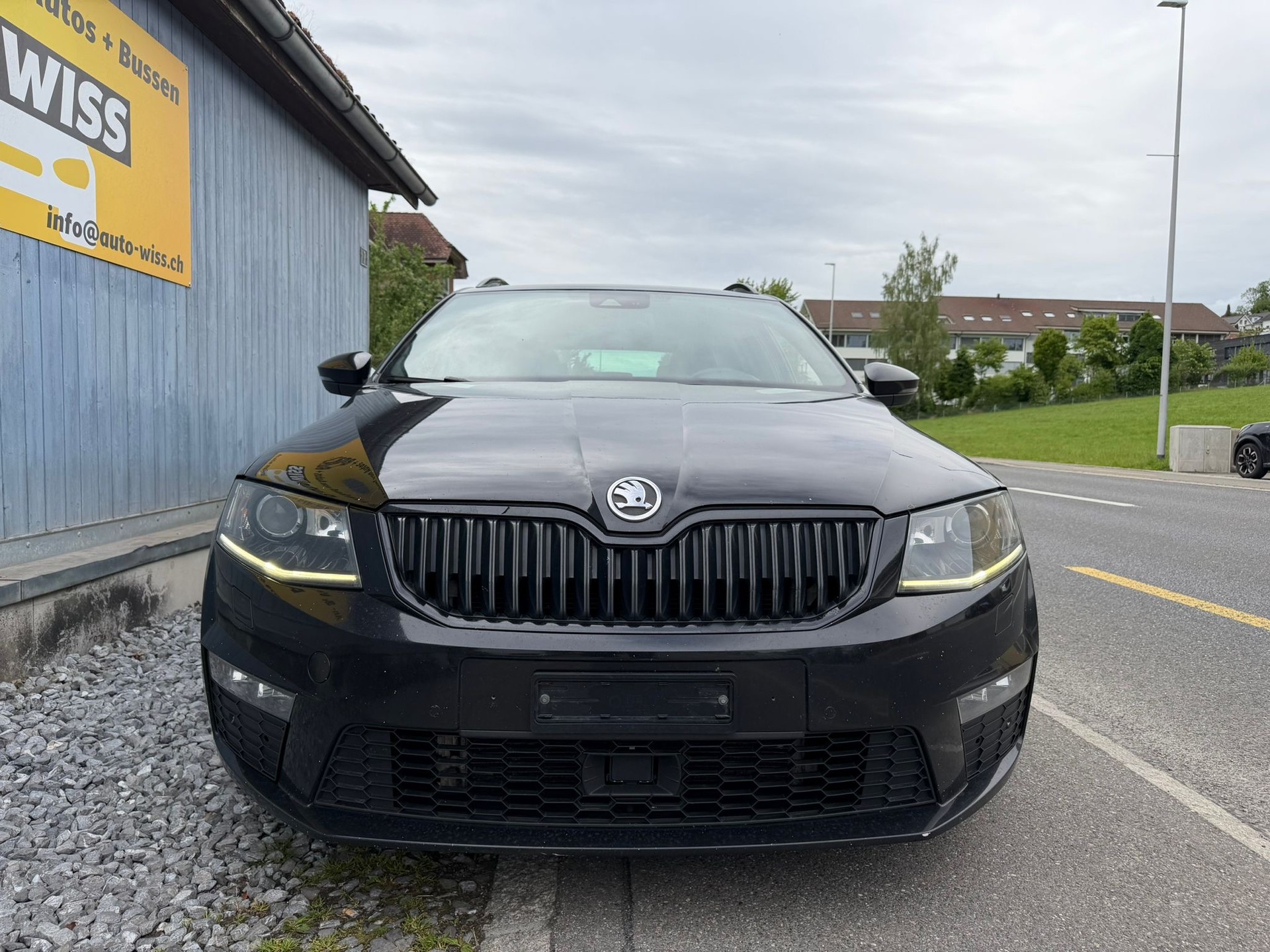 SKODA Octavia Combi 2.0 TDI RS DSG-image-0