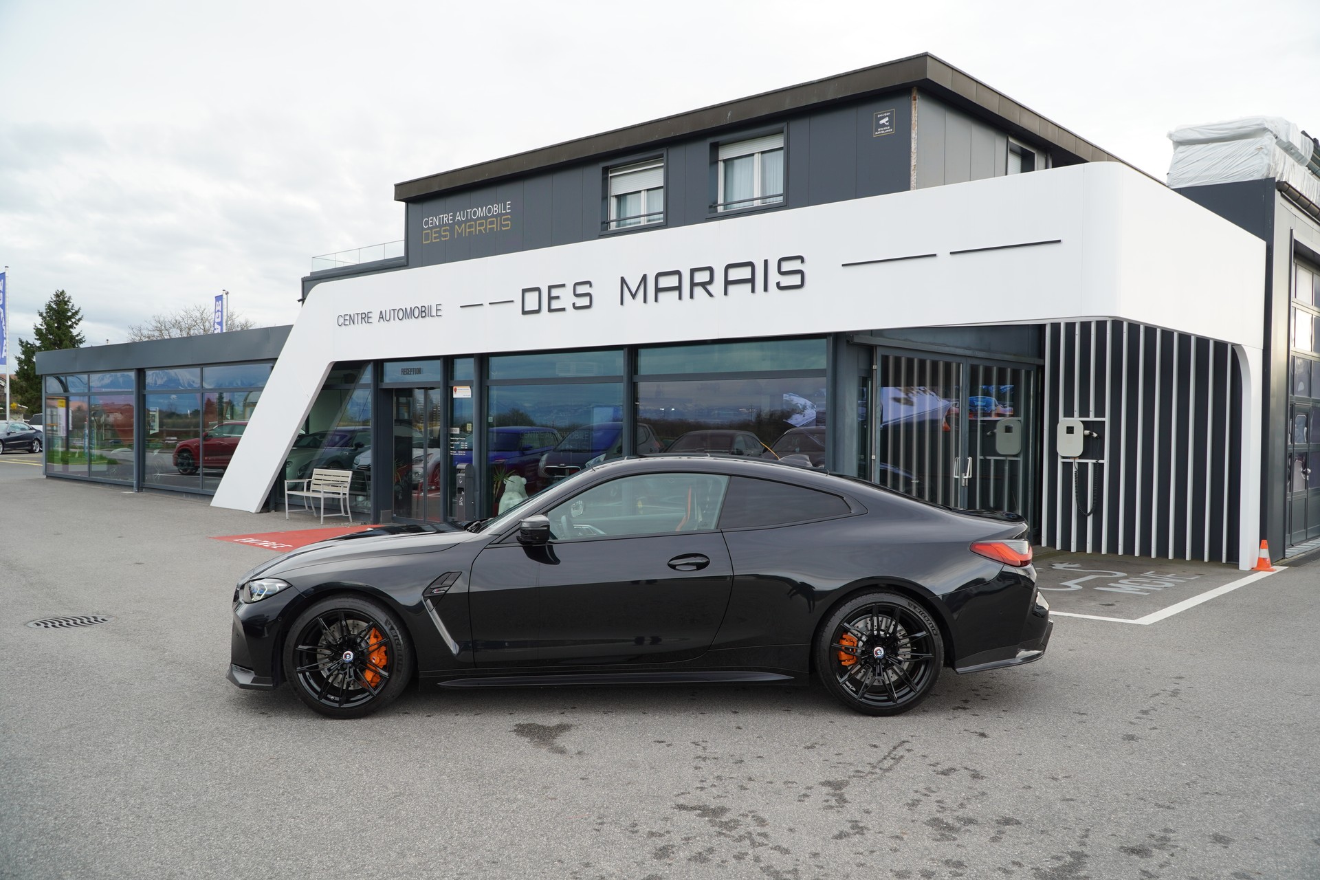 BMW M4 Coupé Competition-showroom-element-2