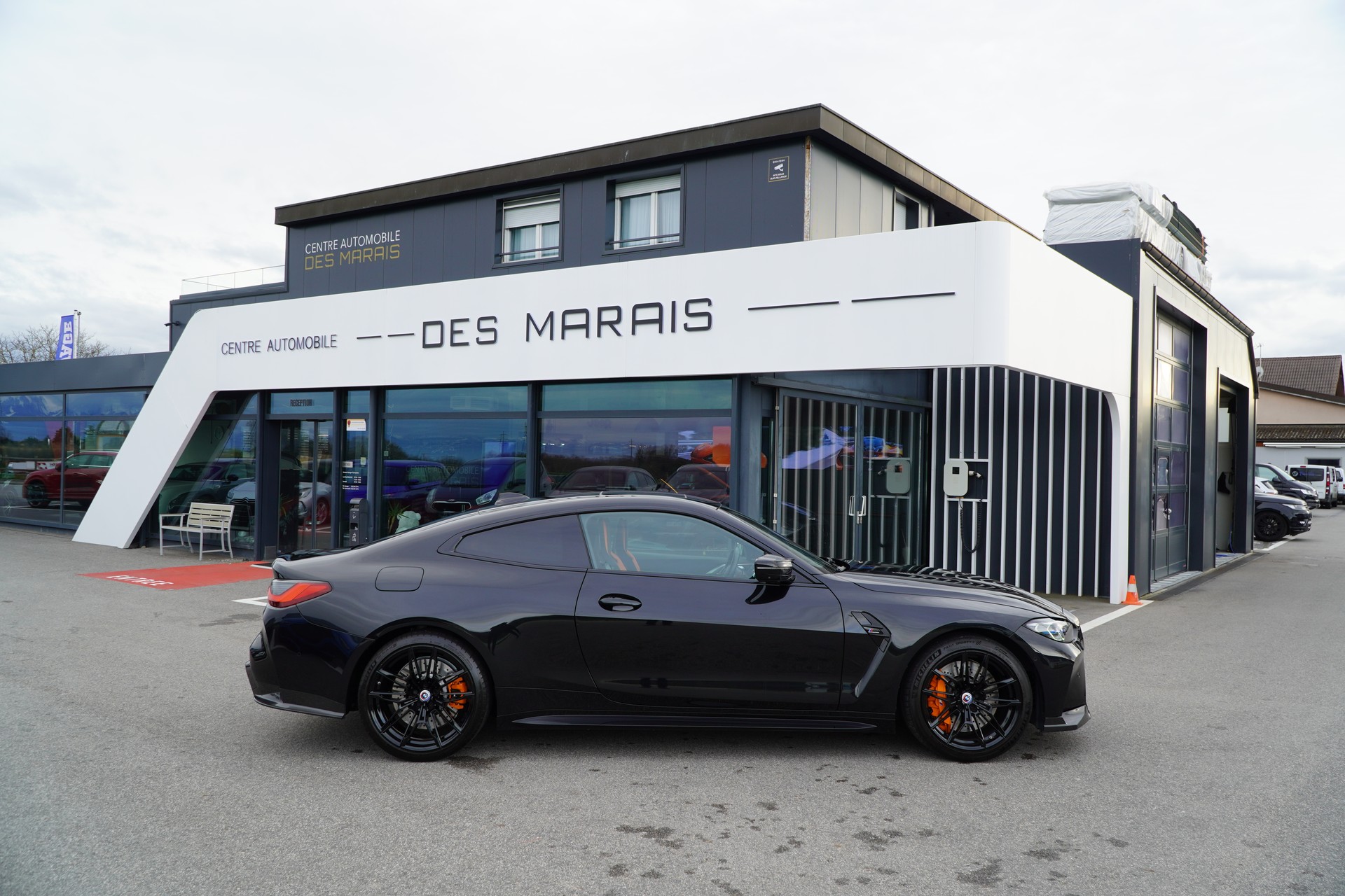 BMW M4 Coupé Competition-showroom-element-3