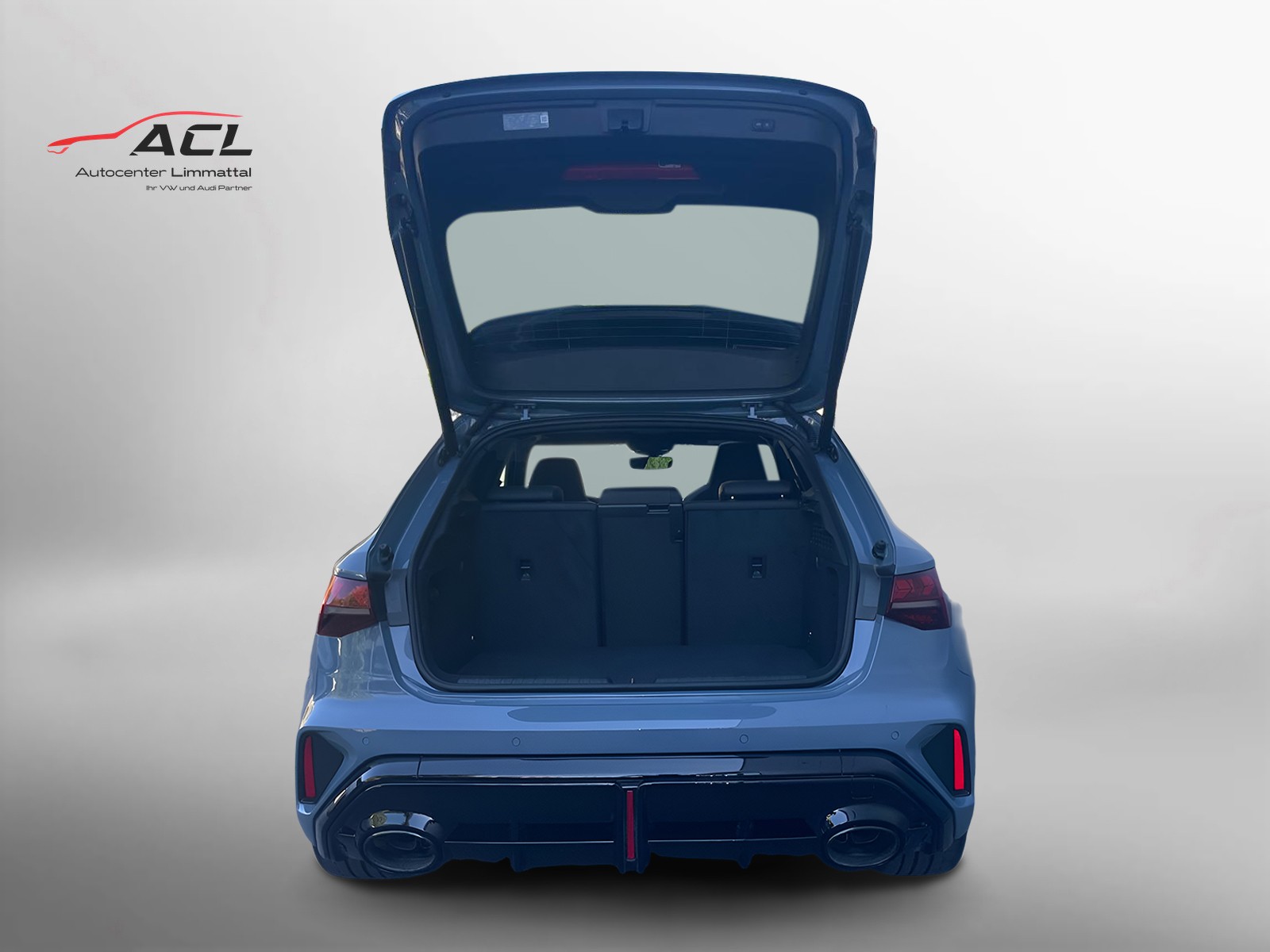 AUDI RS3 Sportback 2.5 TSI quattro S-tronic-image-9