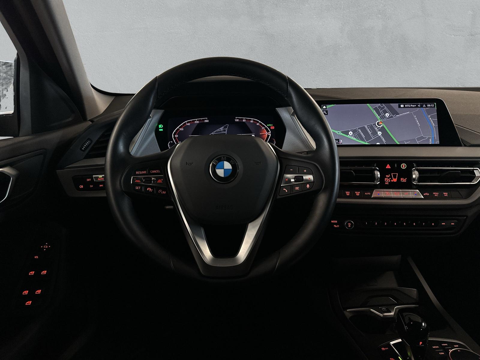 BMW 118i F40 (CH)-image-15