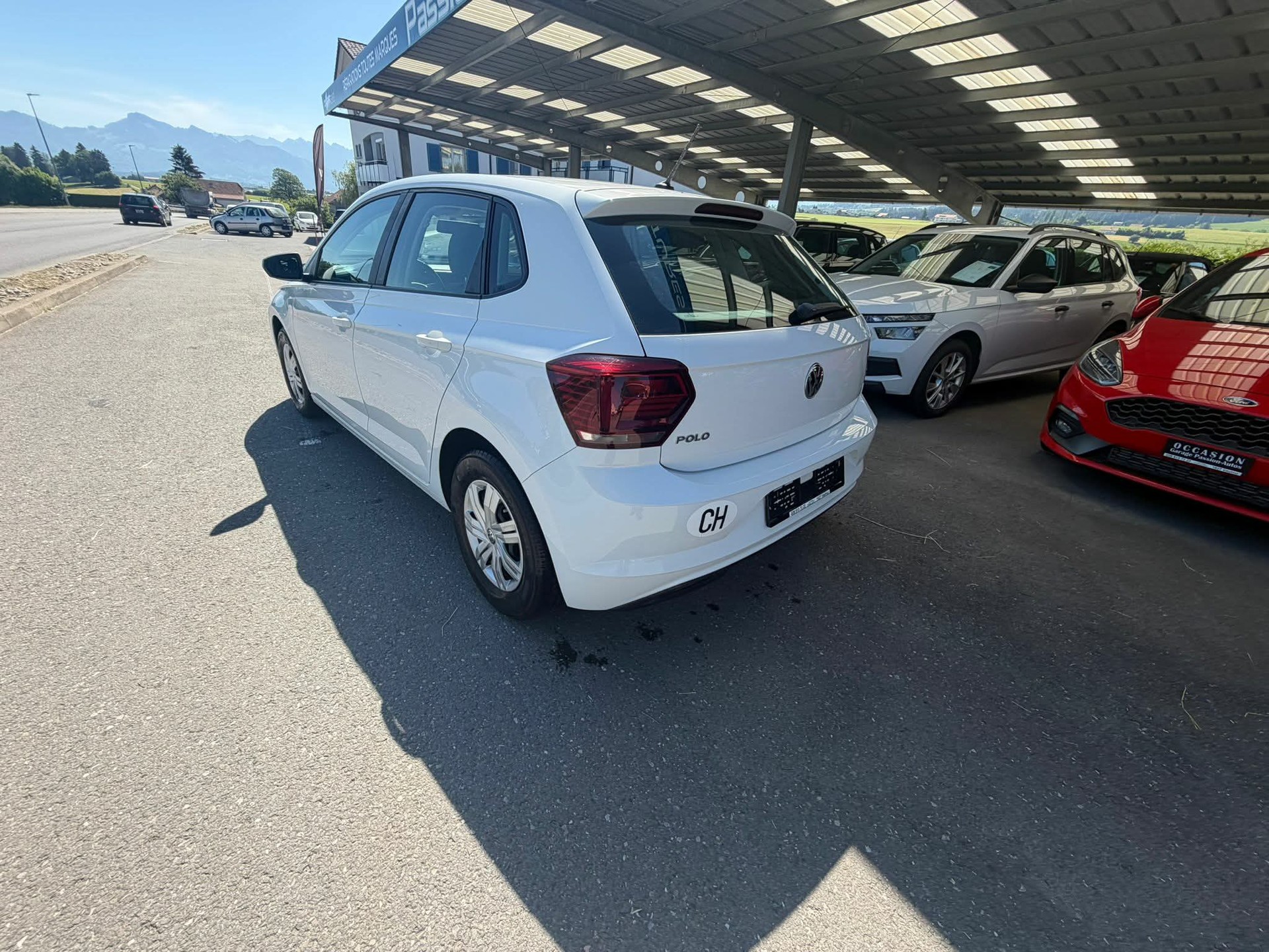 VW Polo 1.0 BMT Trendline-image-6