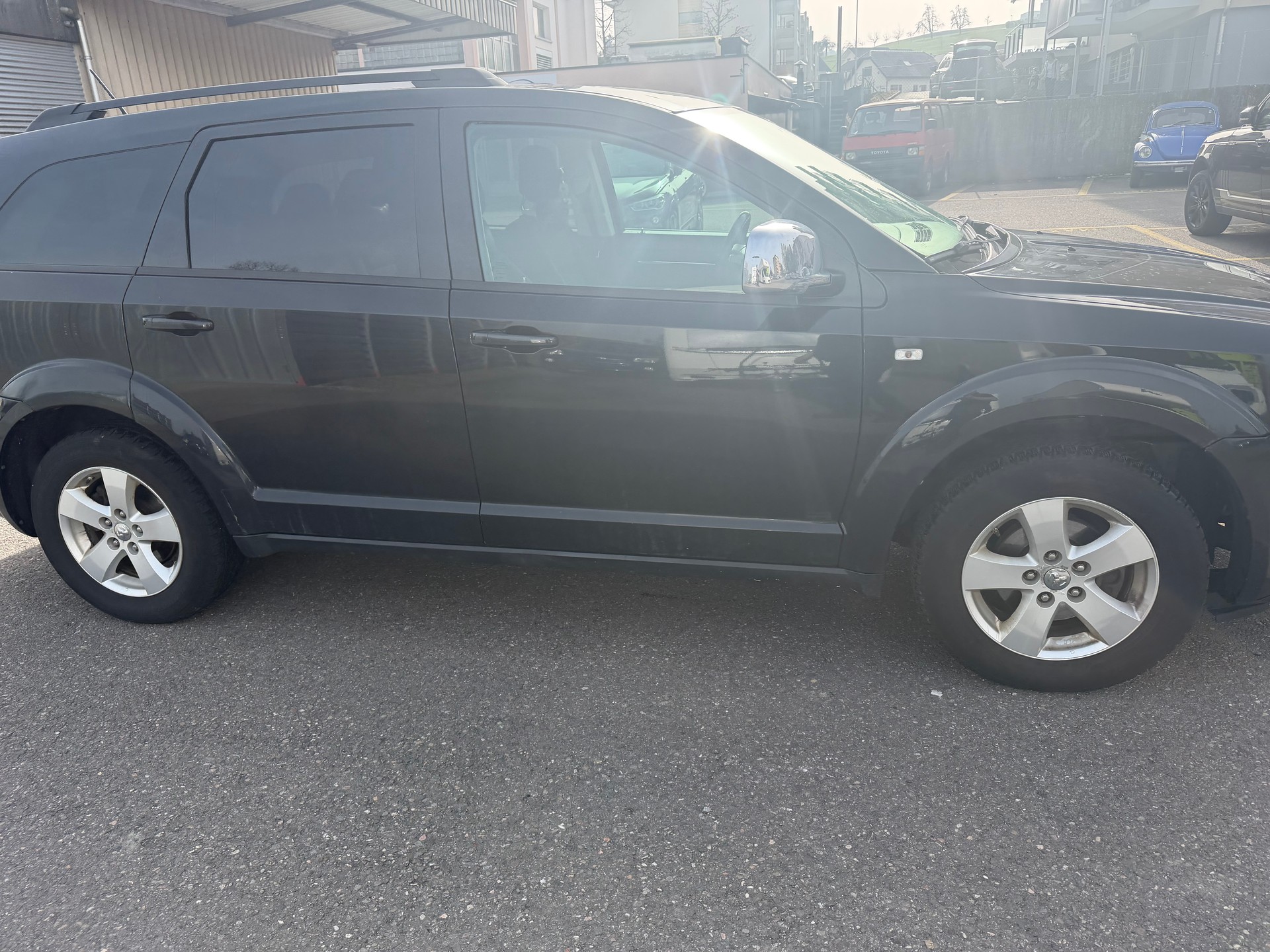 DODGE Journey 2.0 CRD SXT-image-2