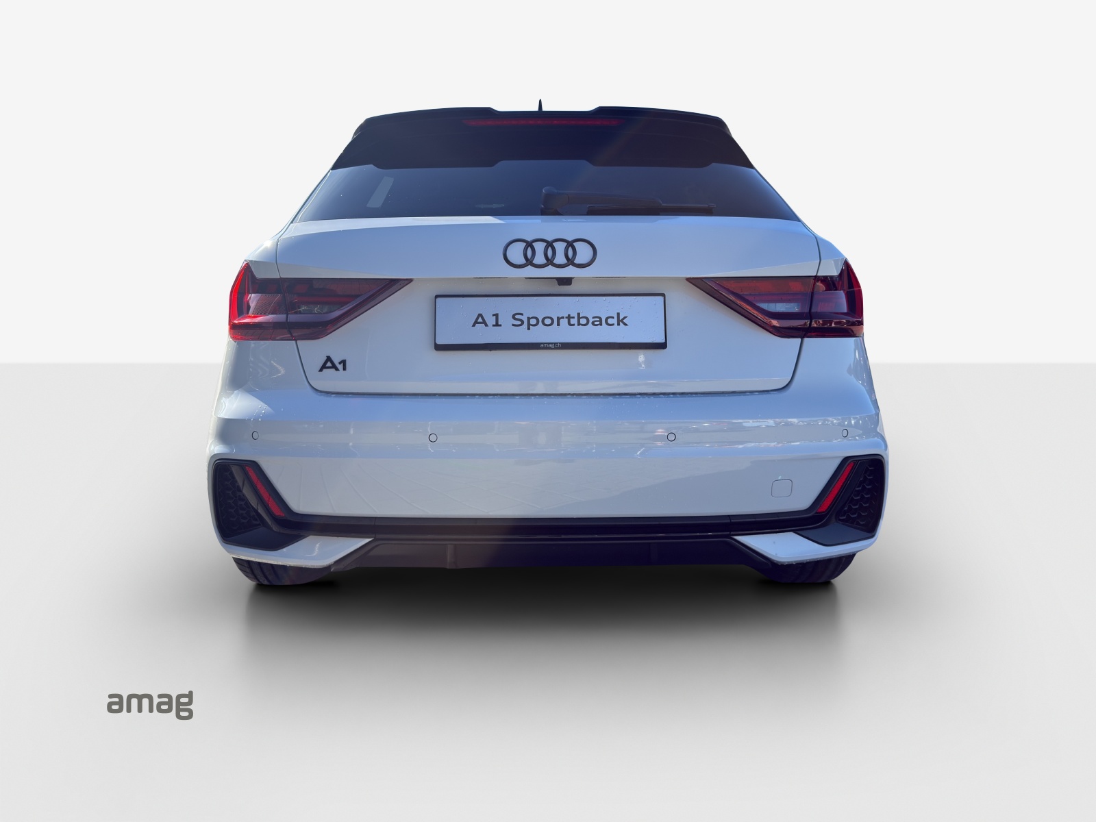 AUDI A1 Sportback 30 TFSI S Line Attraction S-tronic-image-3