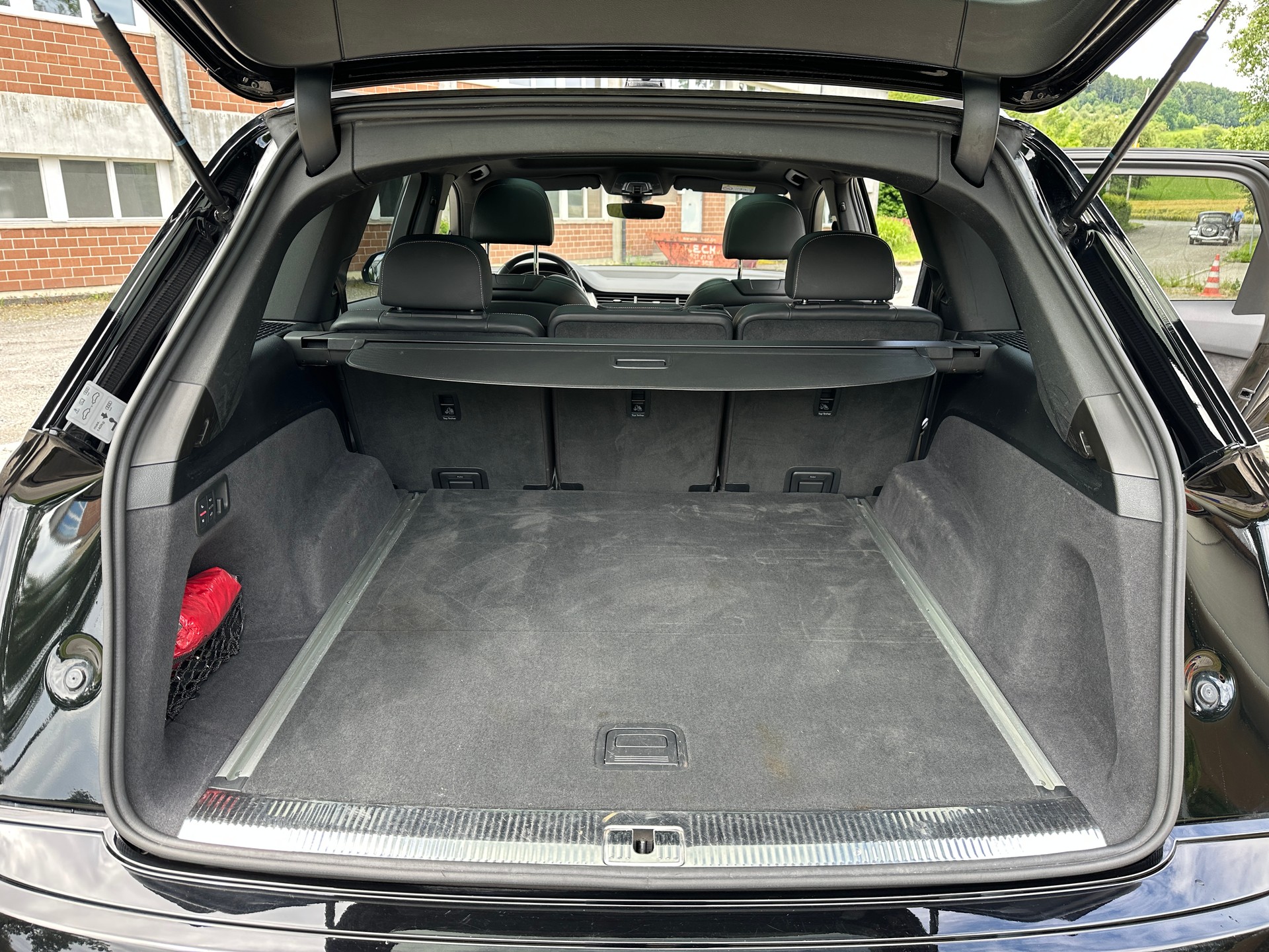 AUDI 3.0 V6 TDI 272 quattro T-Tronic-image-7