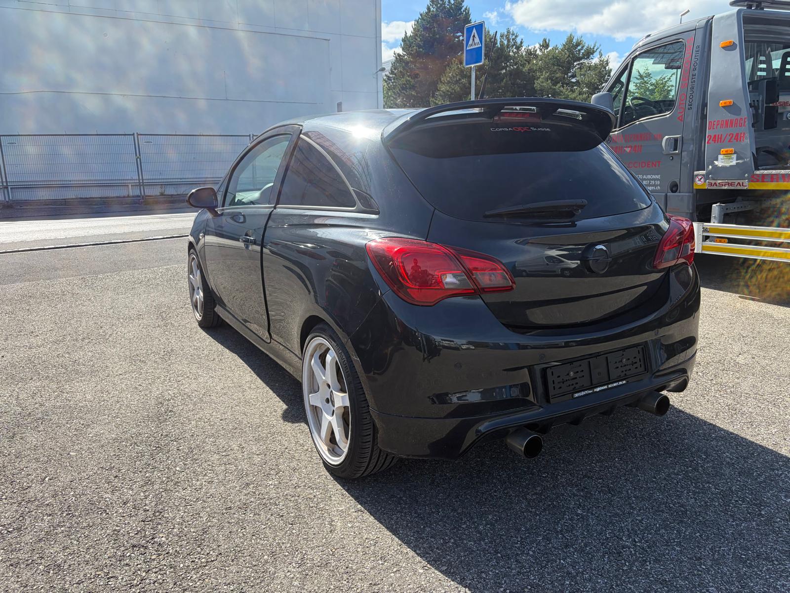 OPEL Corsa 1.6 Turbo OPC-image-4