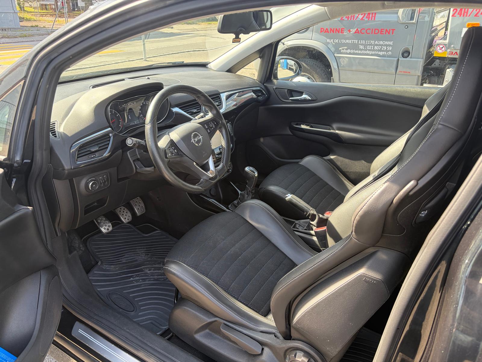 OPEL Corsa 1.6 Turbo OPC-image-7