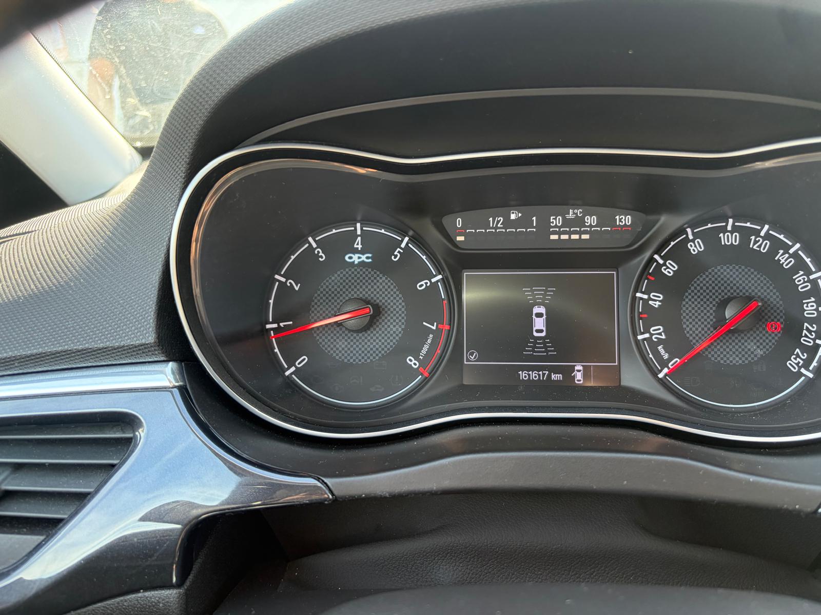 OPEL Corsa 1.6 Turbo OPC-image-6