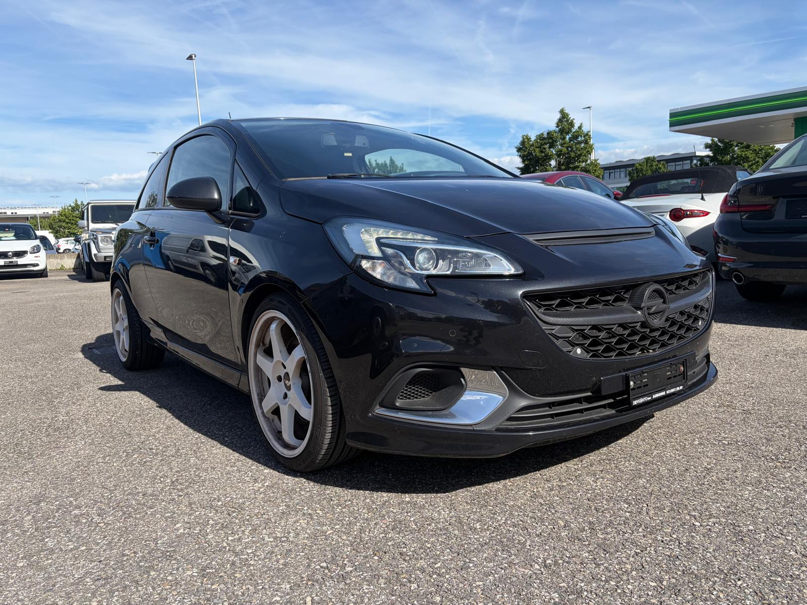 OPEL Corsa 1.6 Turbo OPC-image-1