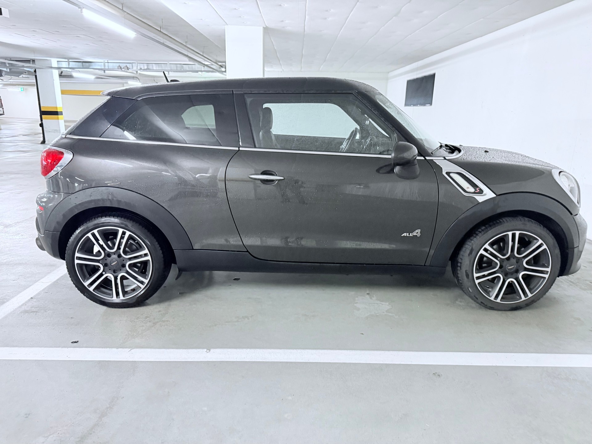 MINI Paceman R 61 Cooper S ALL4 190 PS-image-4
