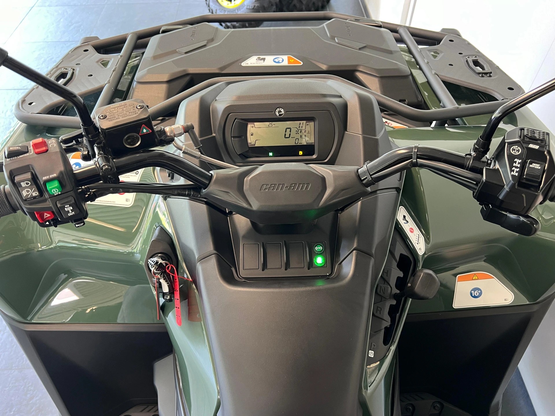 CAN-AM HD7 Pro XU ABS T-image-13