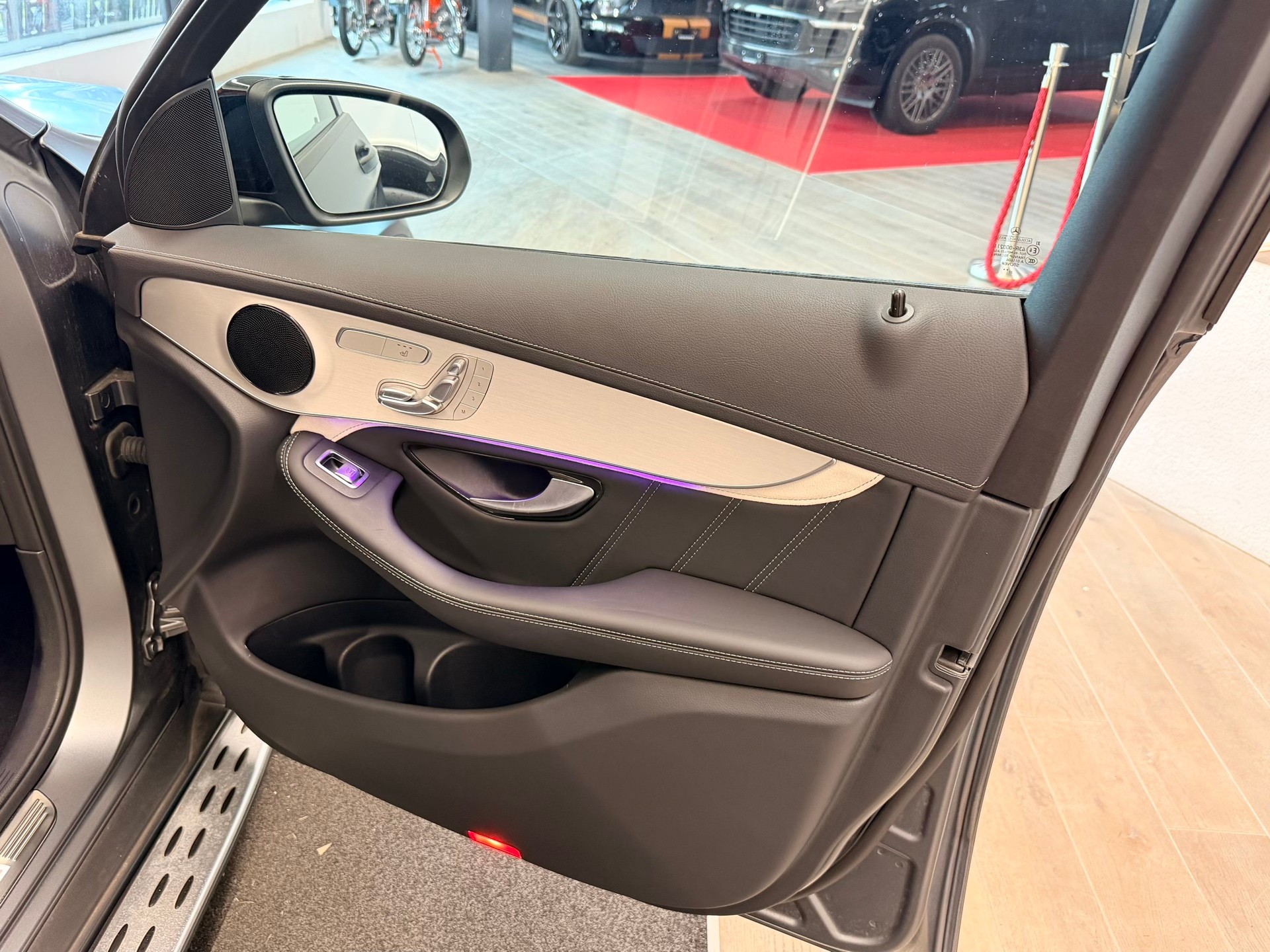 MERCEDES-BENZ GLC Coupé 63 S AMG 4Matic 9G-Tronic-image-21