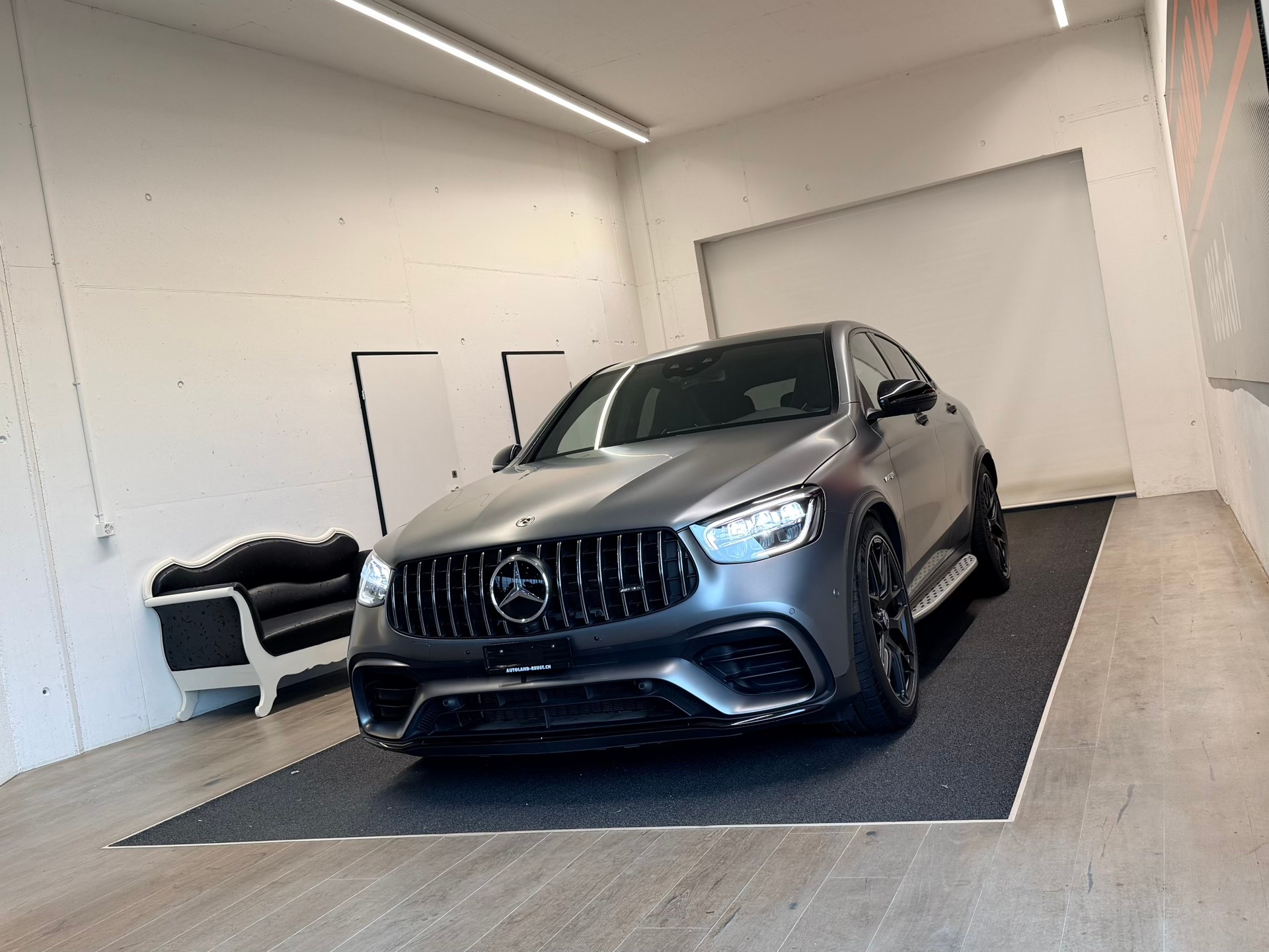 MERCEDES-BENZ GLC Coupé 63 S AMG 4Matic 9G-Tronic-image-2