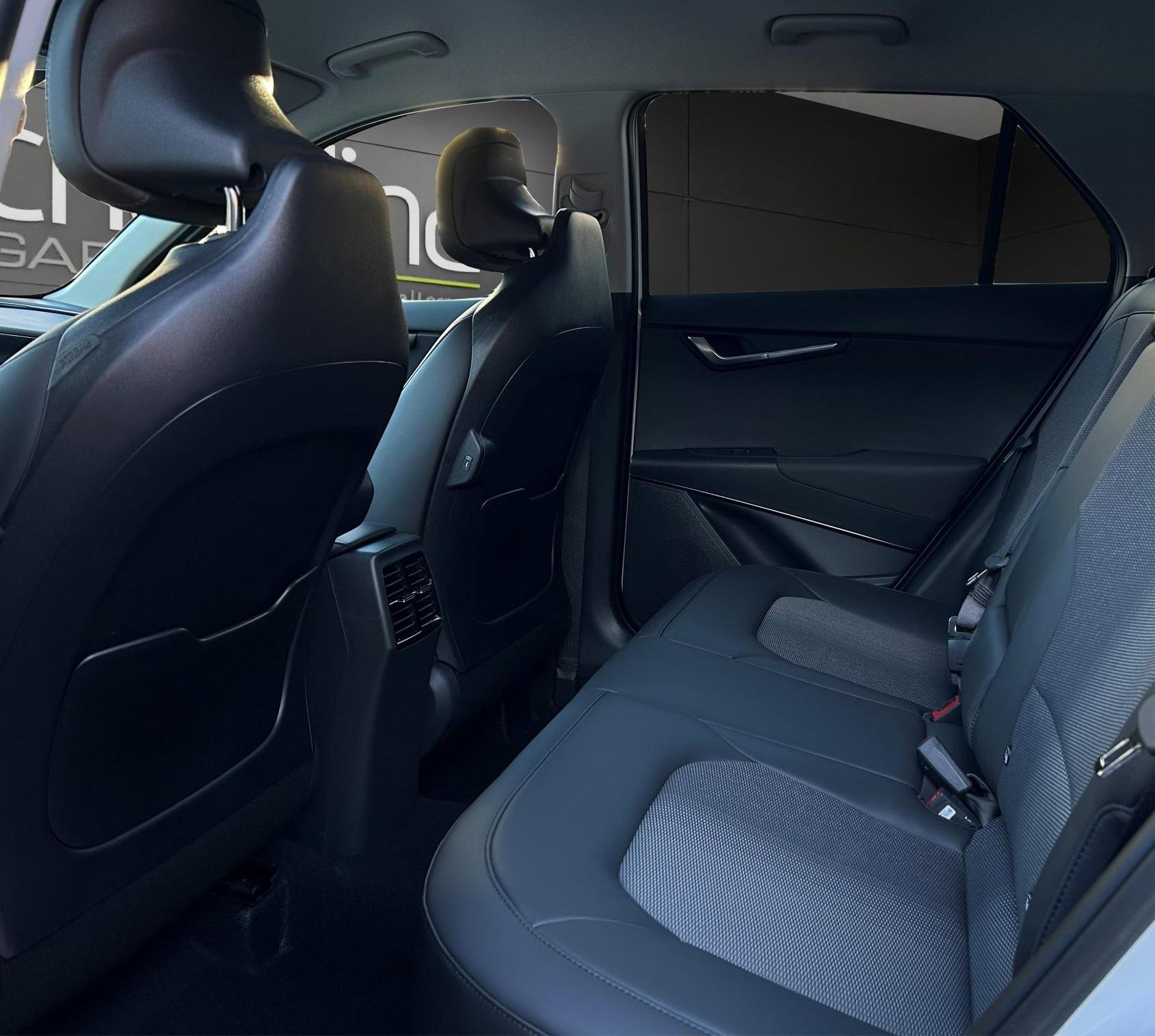 KIA Niro 1.6 GDi Plug-in Hybrid Power Edition-image-8