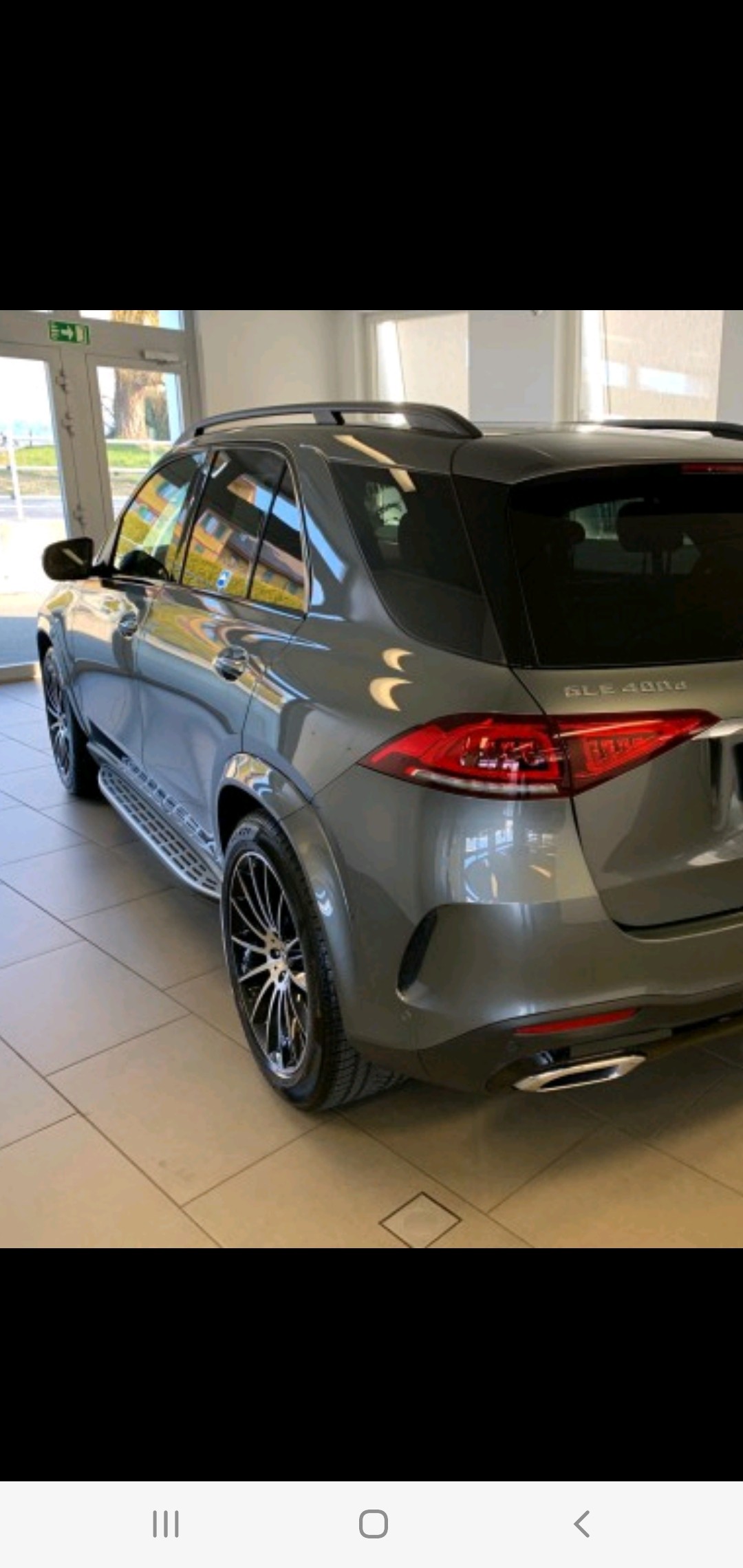 MERCEDES-BENZ GLE 400 d AMG Line 4matic-image-1