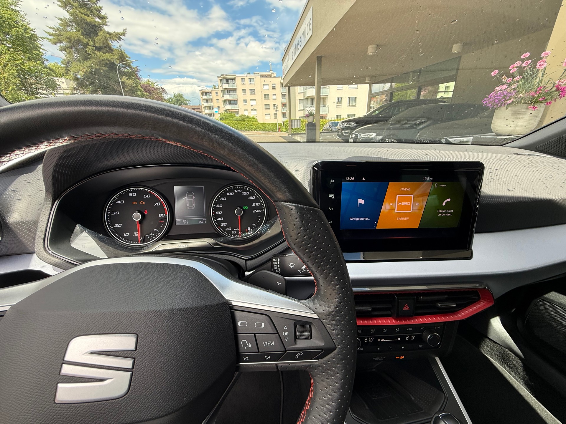 SEAT Arona 1.0 TSI Eco Move FR DSG-image-5