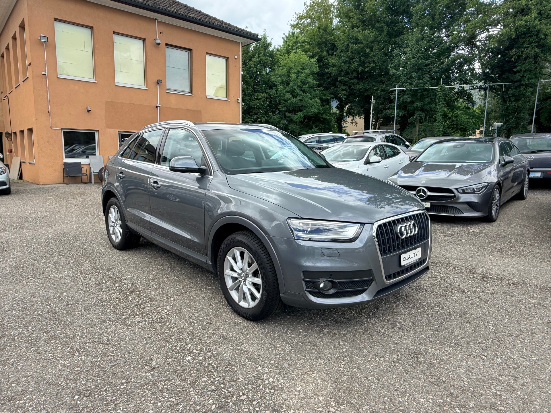 AUDI Q3 1.4 TFSI S-tronic-image-12