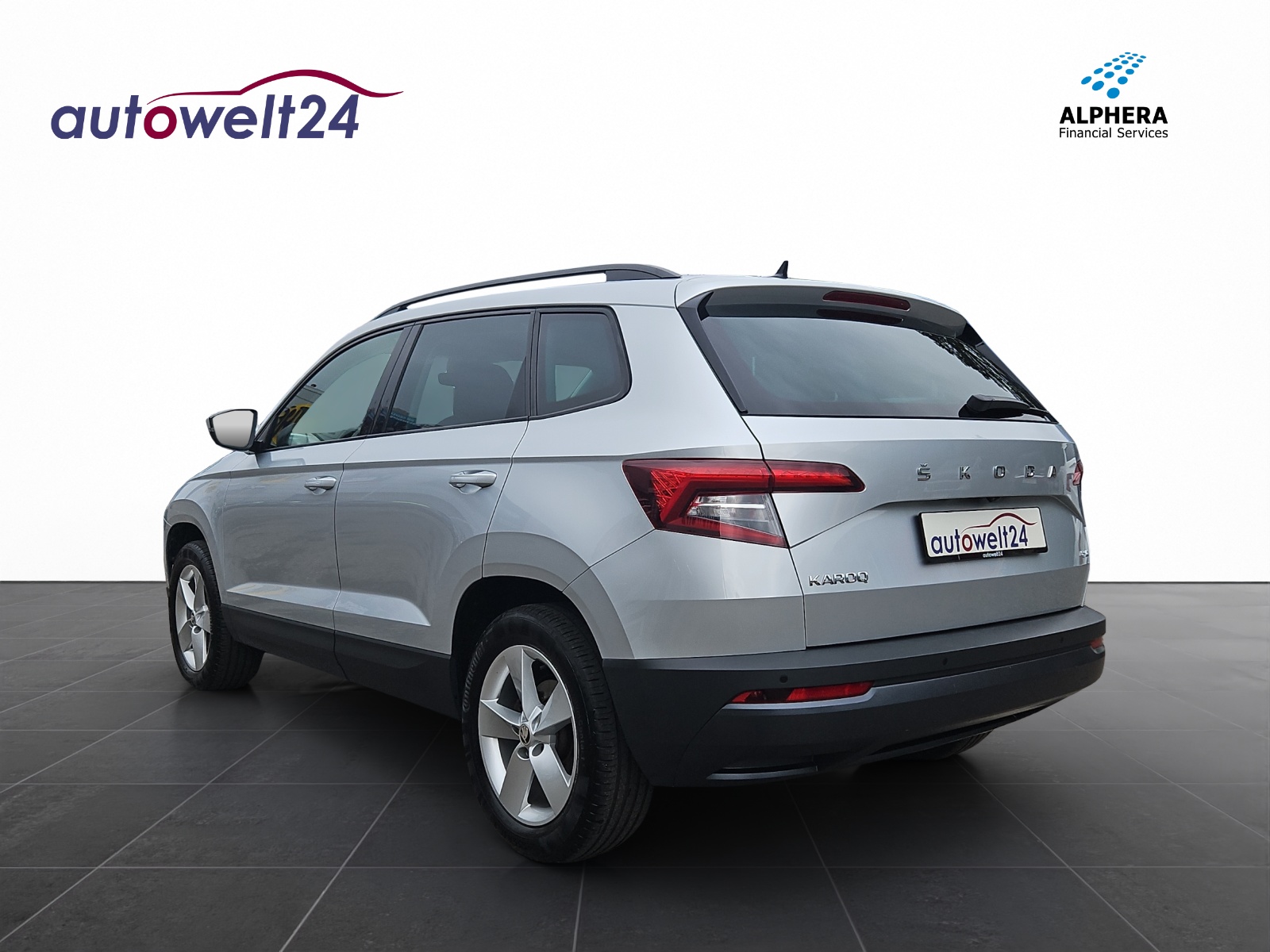 SKODA Karoq 2.0 TDI CR Ambition 4x4 DSG-image-6