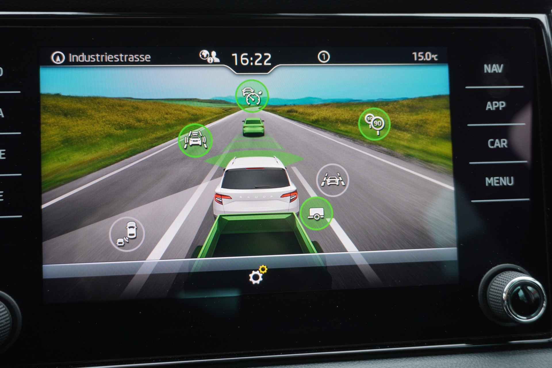 SKODA Karoq 2.0 TDI CR Ambition 4x4 DSG-image-30
